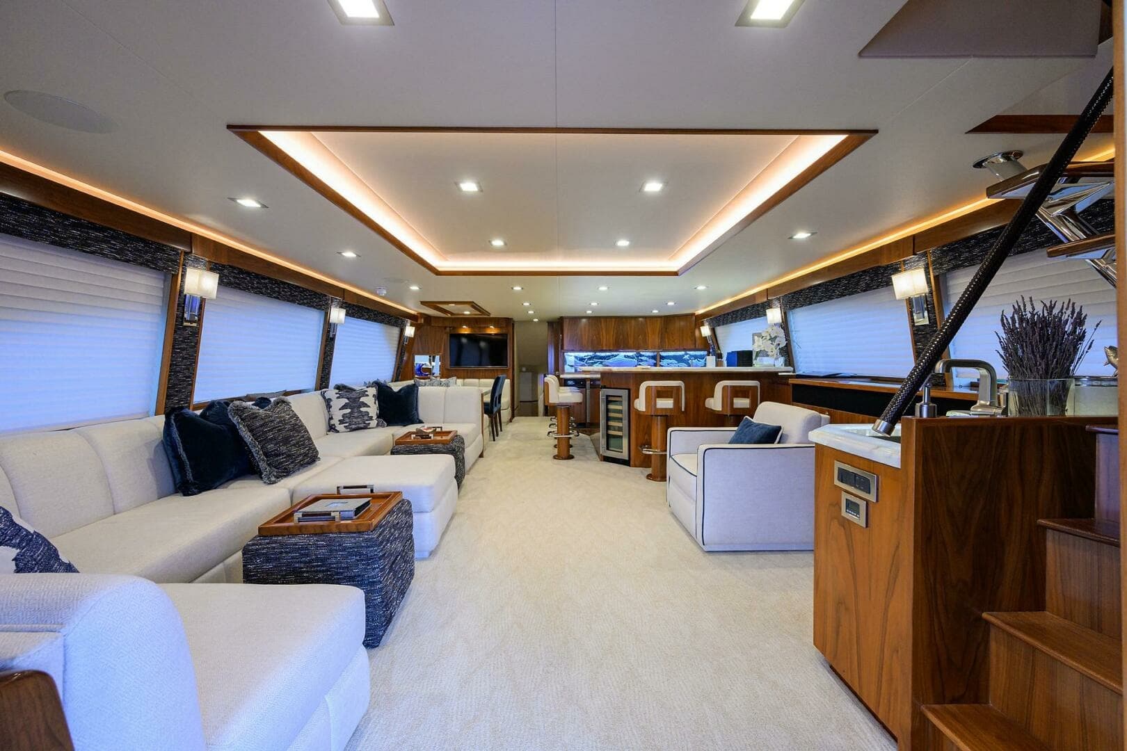 Viking 92 CHINA TIME - Salon