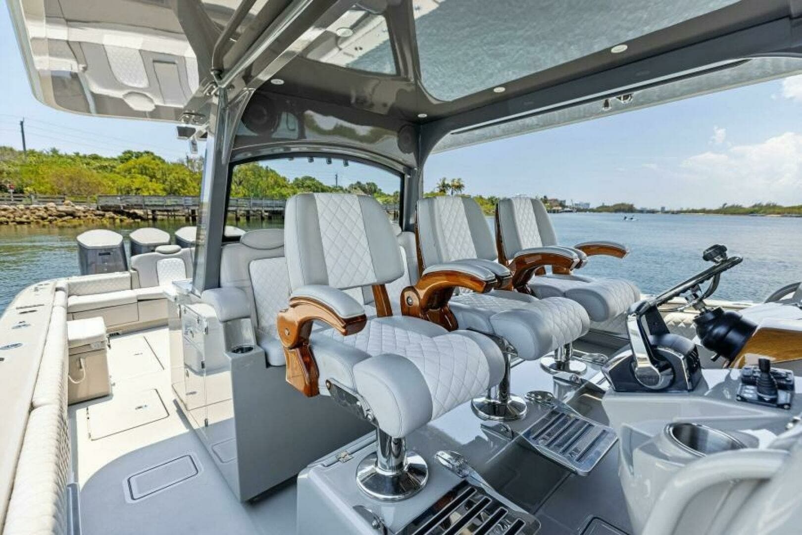 2023 53 HCB Suenos - Cabrera