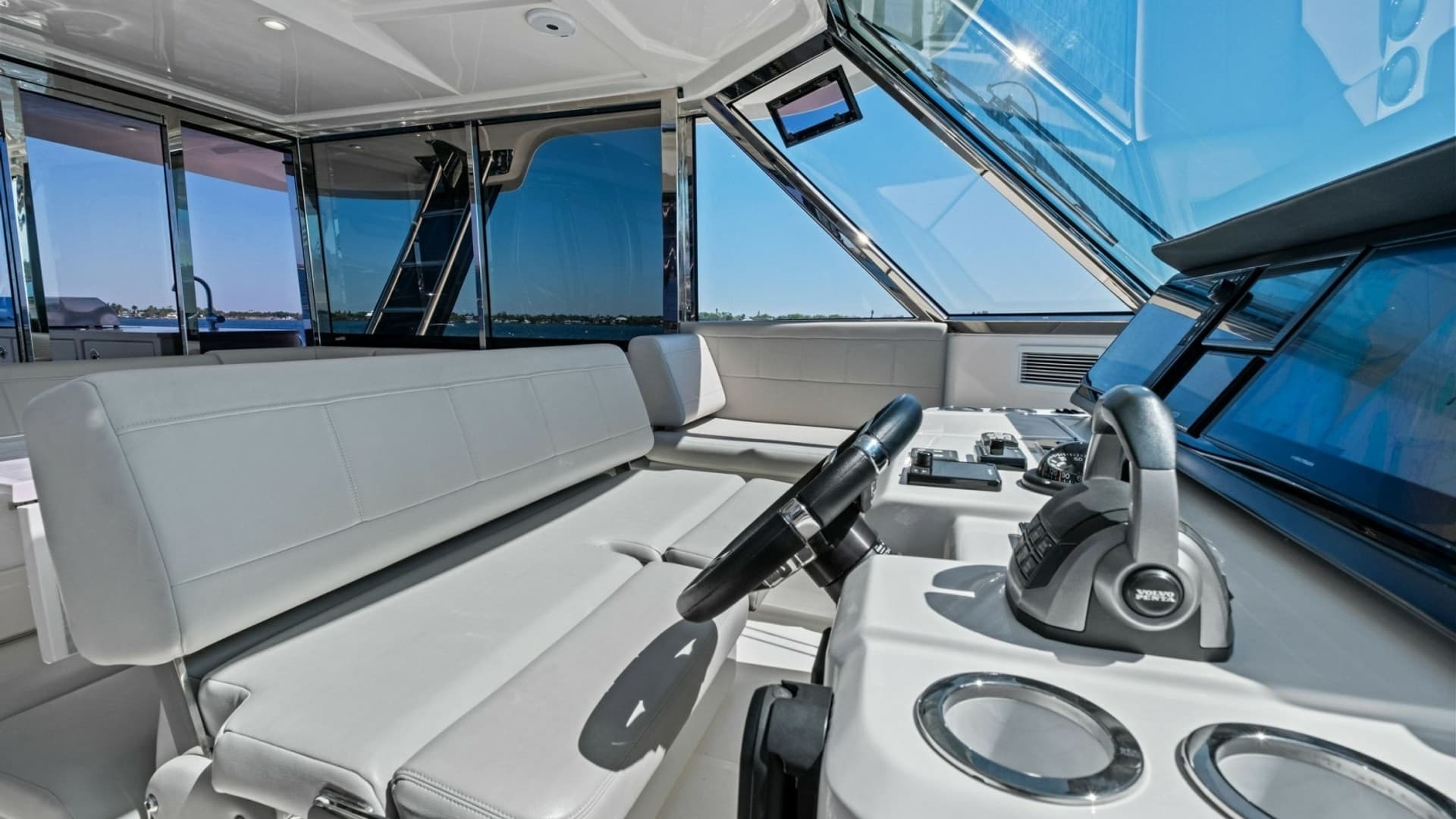 2022 54 Aquila Powercat 'Remarkable I'
