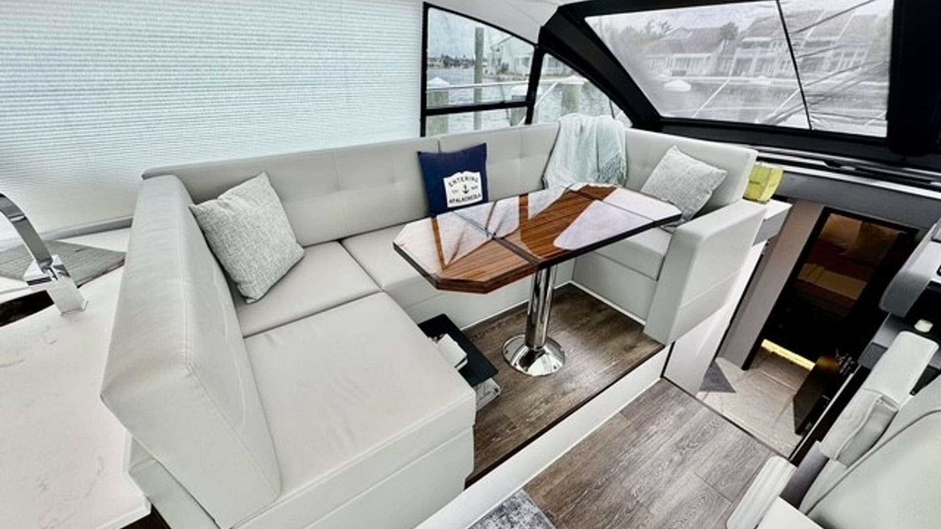 Main Salon Seating Area