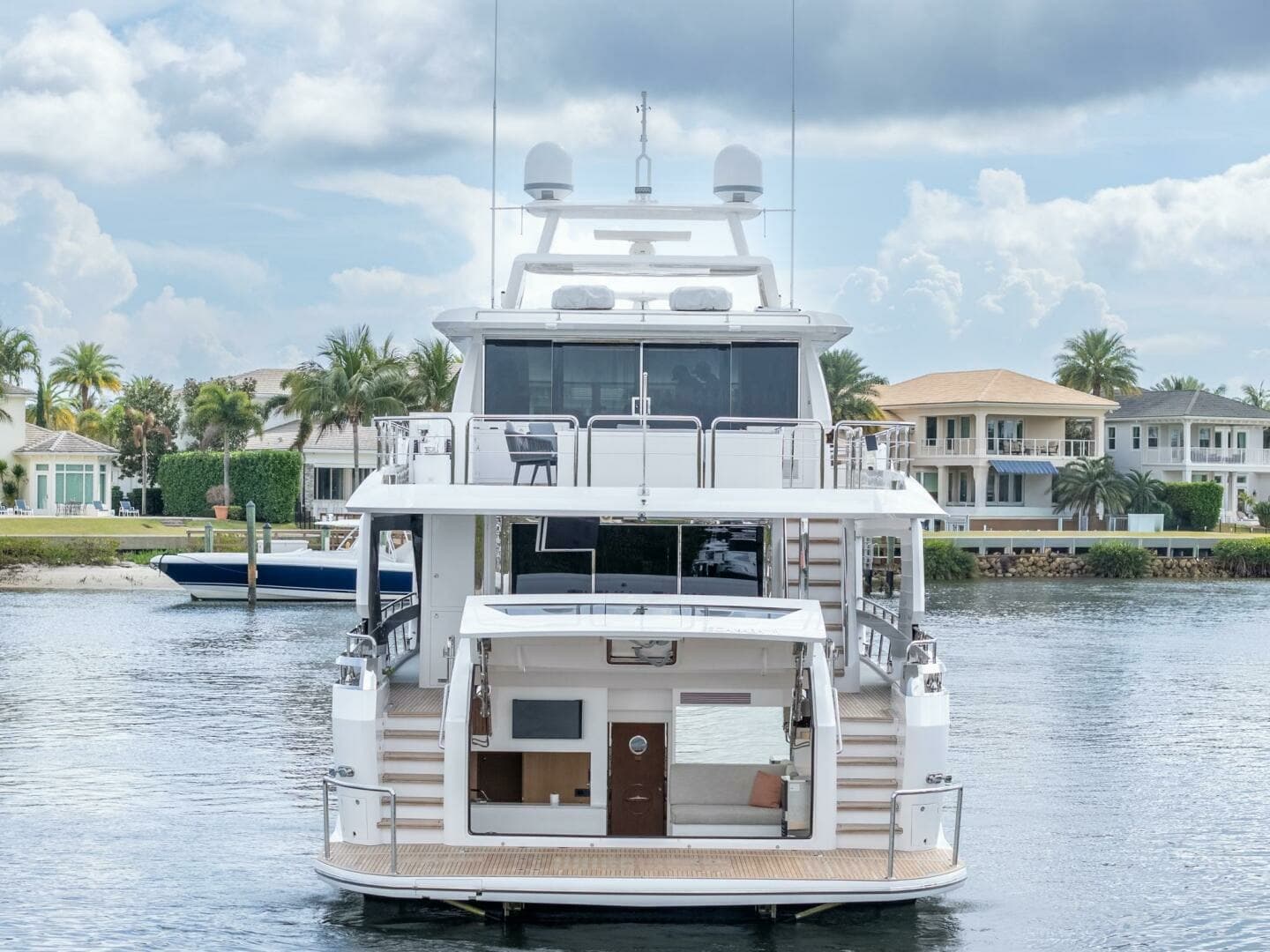 Horizon FD80 SHERI LYNN - Exterior