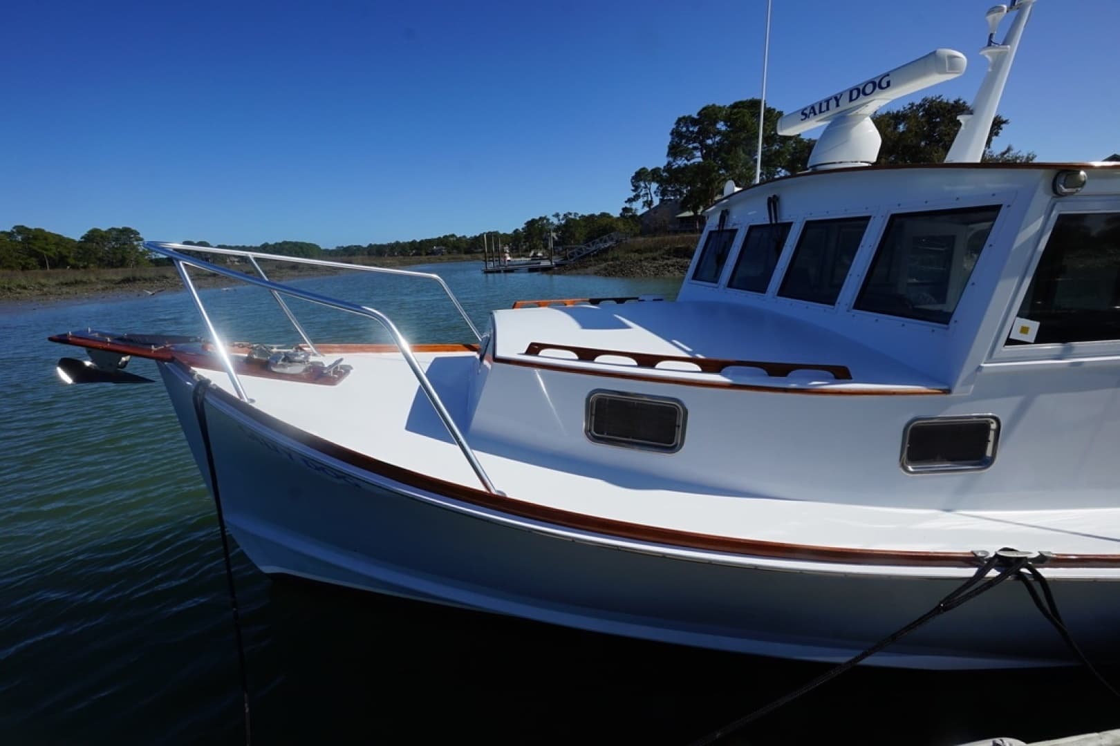Rowe 36' Salty Dog - Exterior Bow