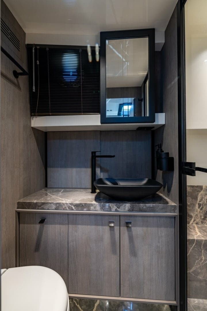 2022 Cranchi A46 Luxury Tender