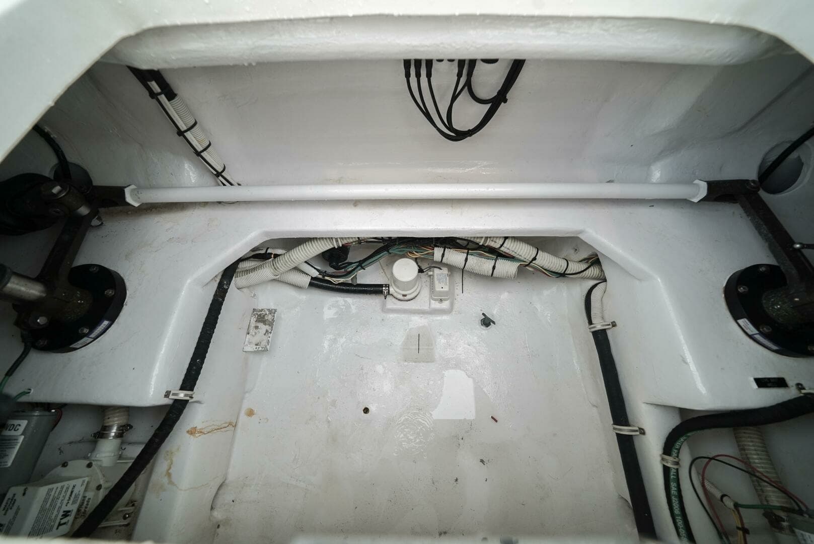 2007 Viking 45 Convertible Bad Habits