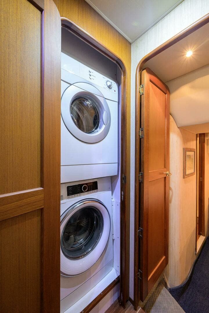 2006 Ocean Yachts 57 Super Sport