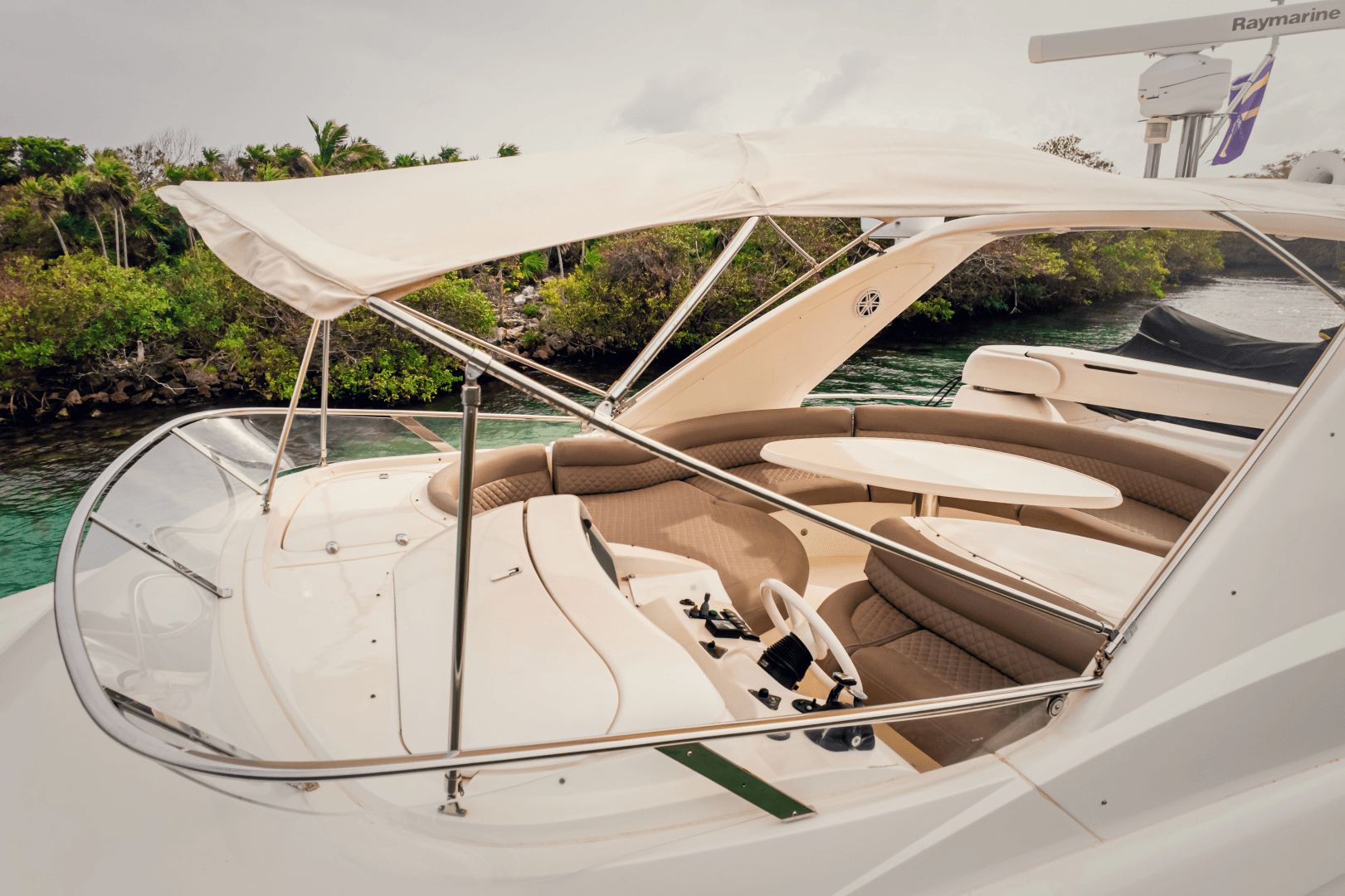 2004 Azimut 55E