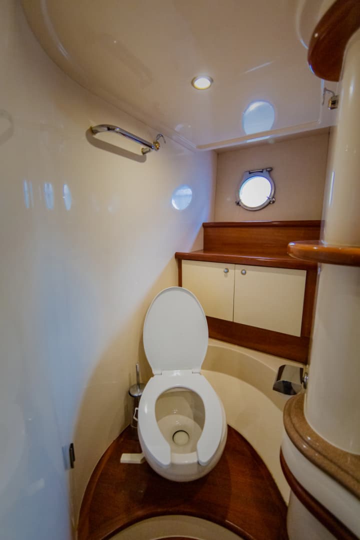 2004 Azimut 55E