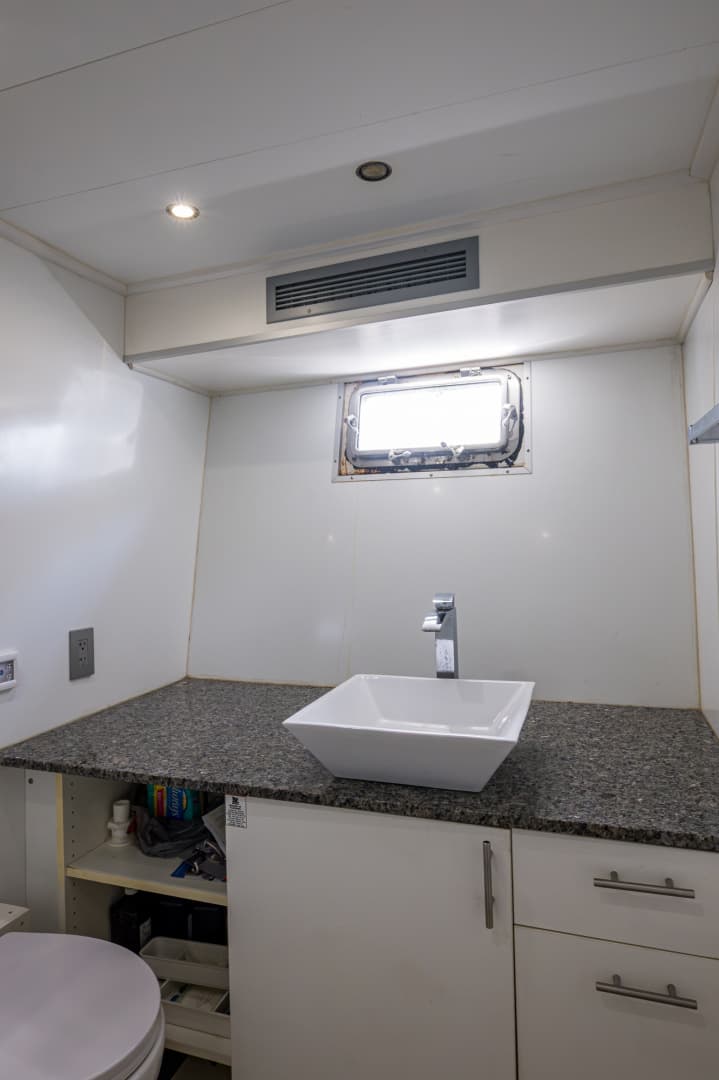 2013 Ocean Voyager 95 Expedition