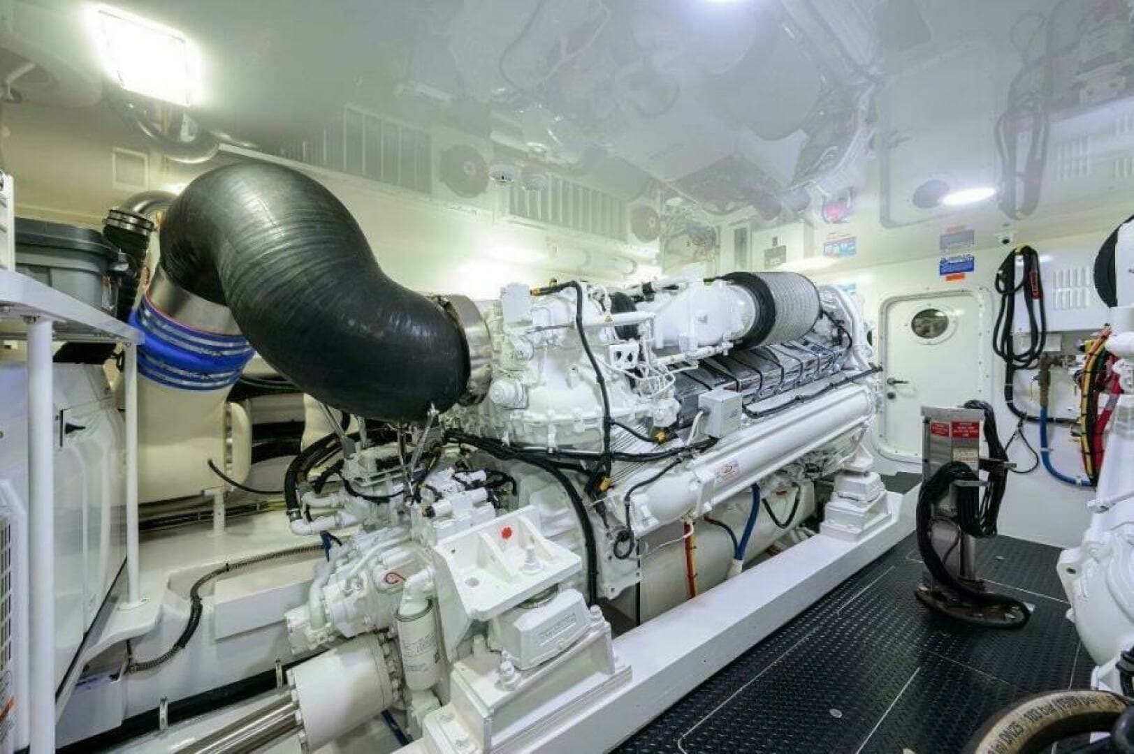 Viking 72 Knot Again - Engine Room