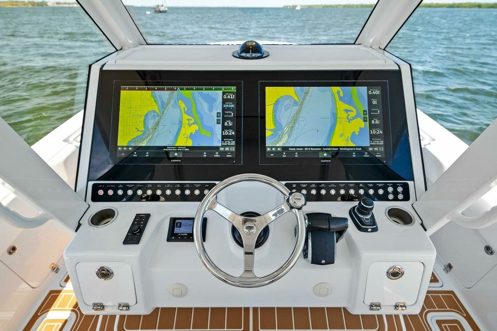 2022 40 Barker Boatworks HPC 