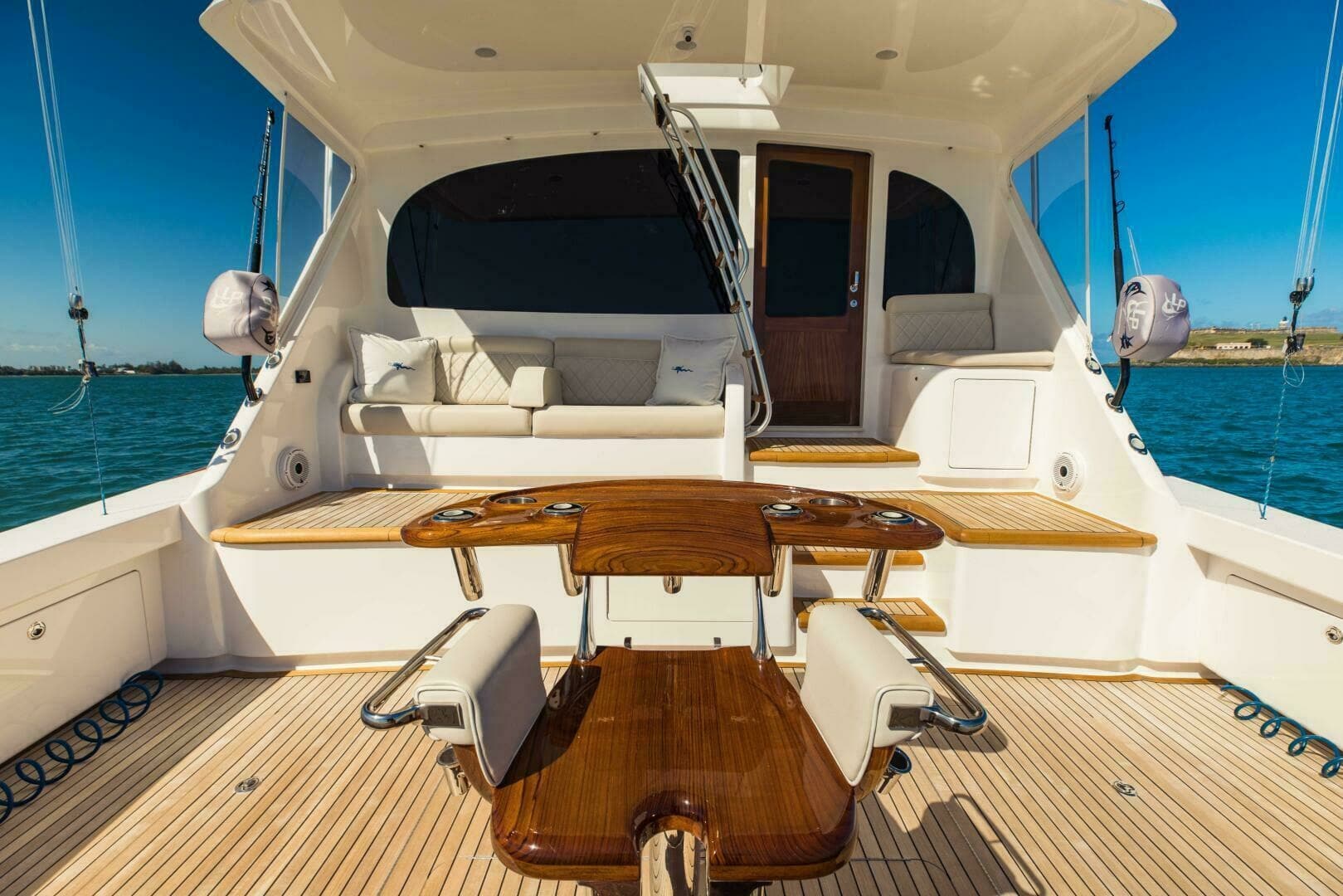 2020 Viking 72 Enclosed Bridge