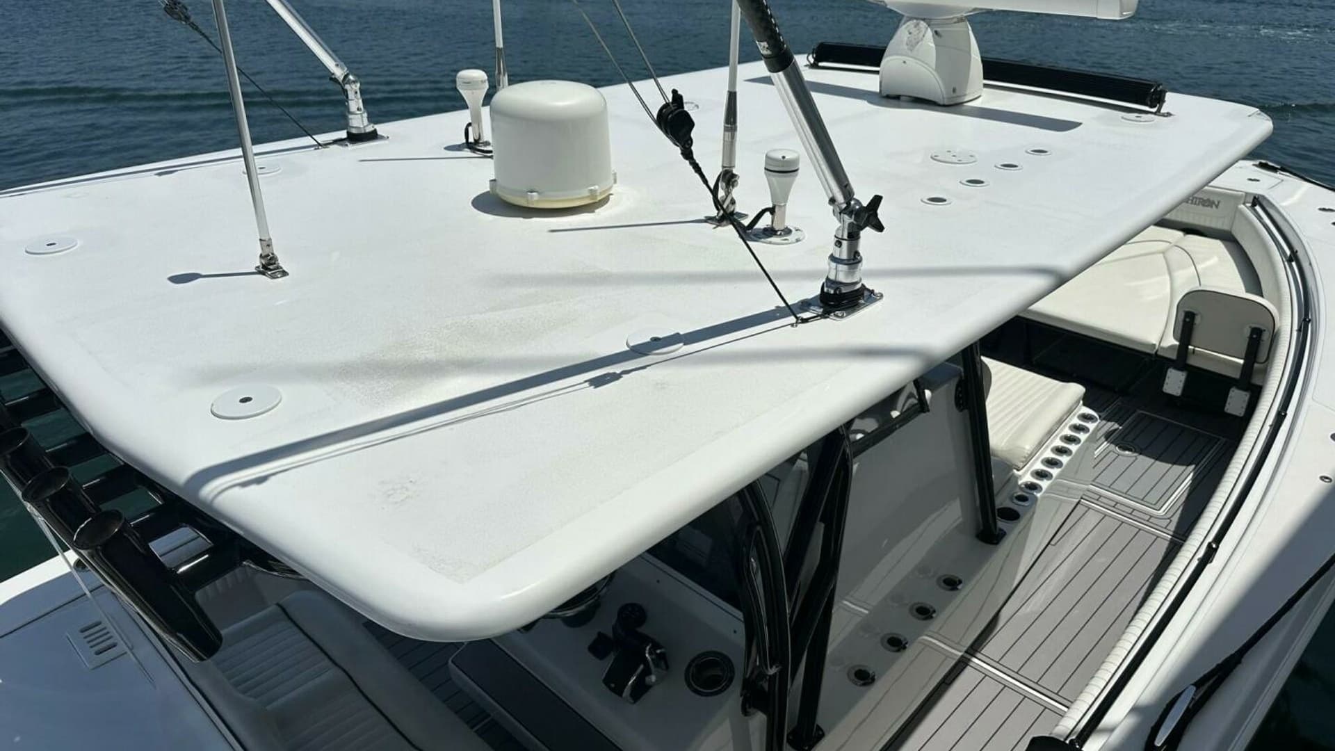 2019 SeaHunter 39 CC - CHIRON39
