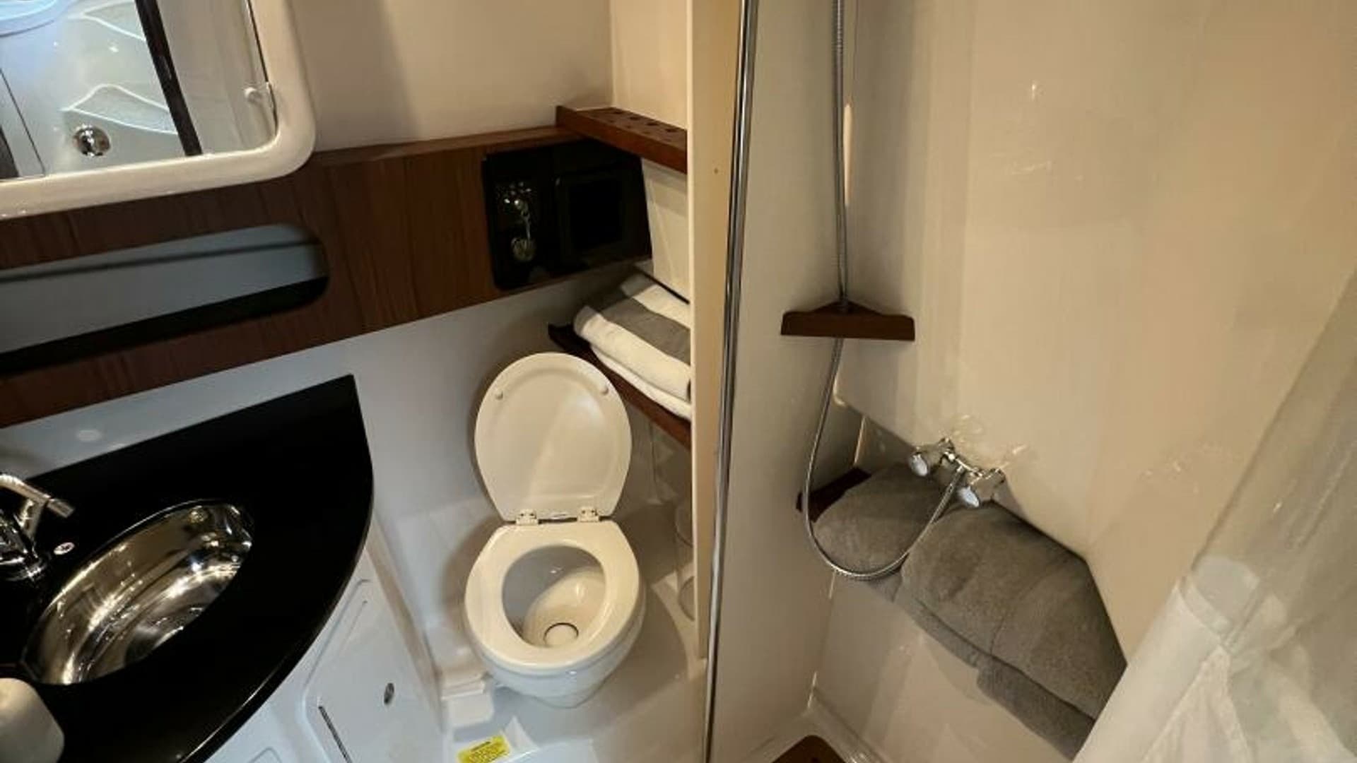 2018 Grady-White 370 Express - BE CHUMMING