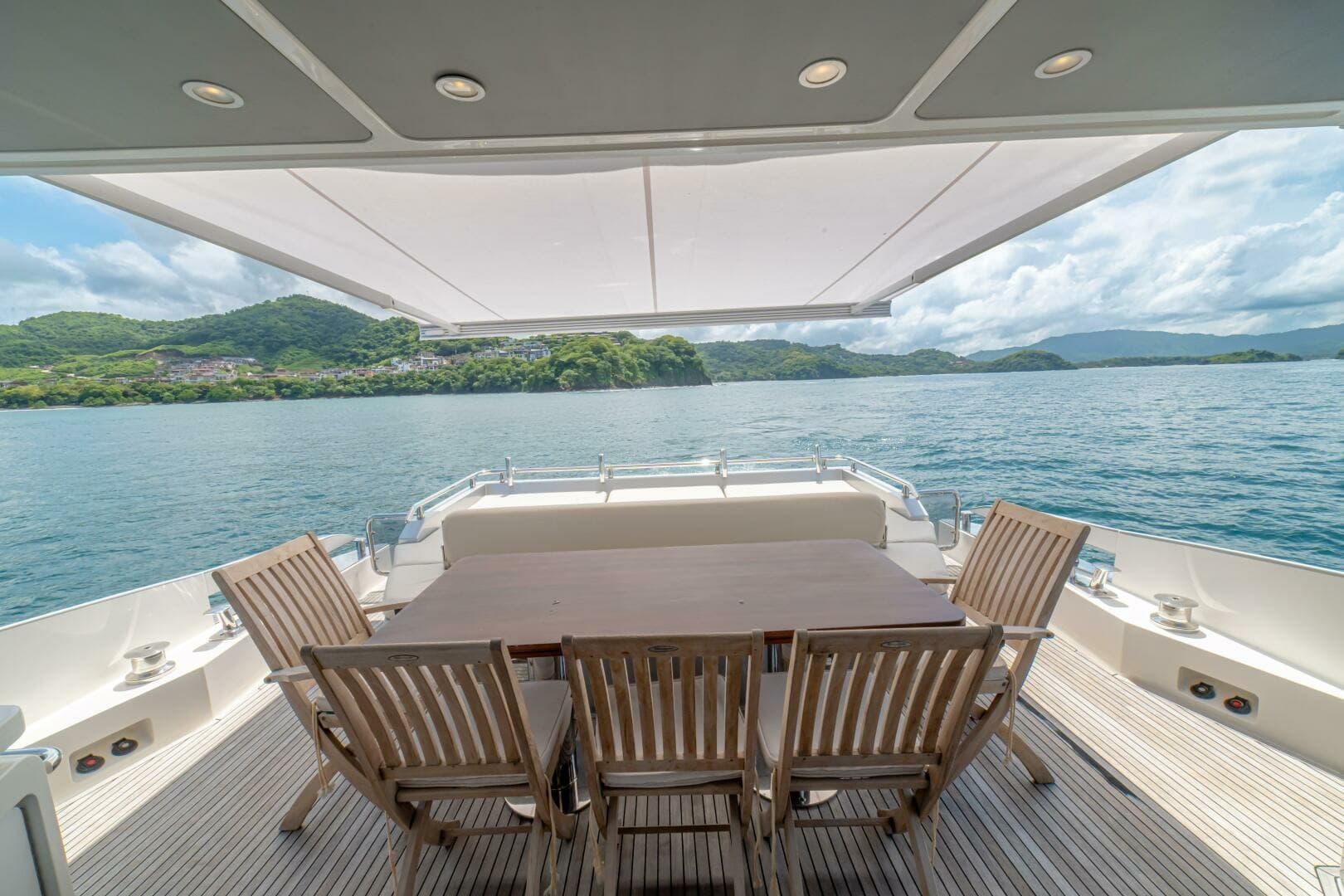 2017 Azimut 77 "Carpe Diem"