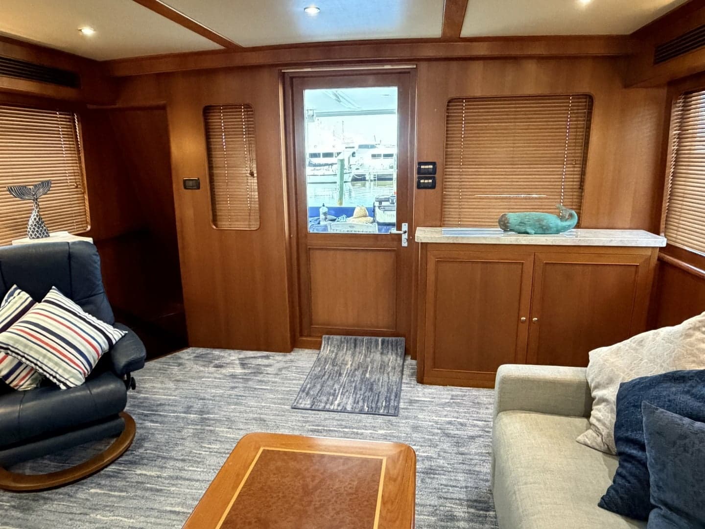 Alaskan 70 OHANA - Salon