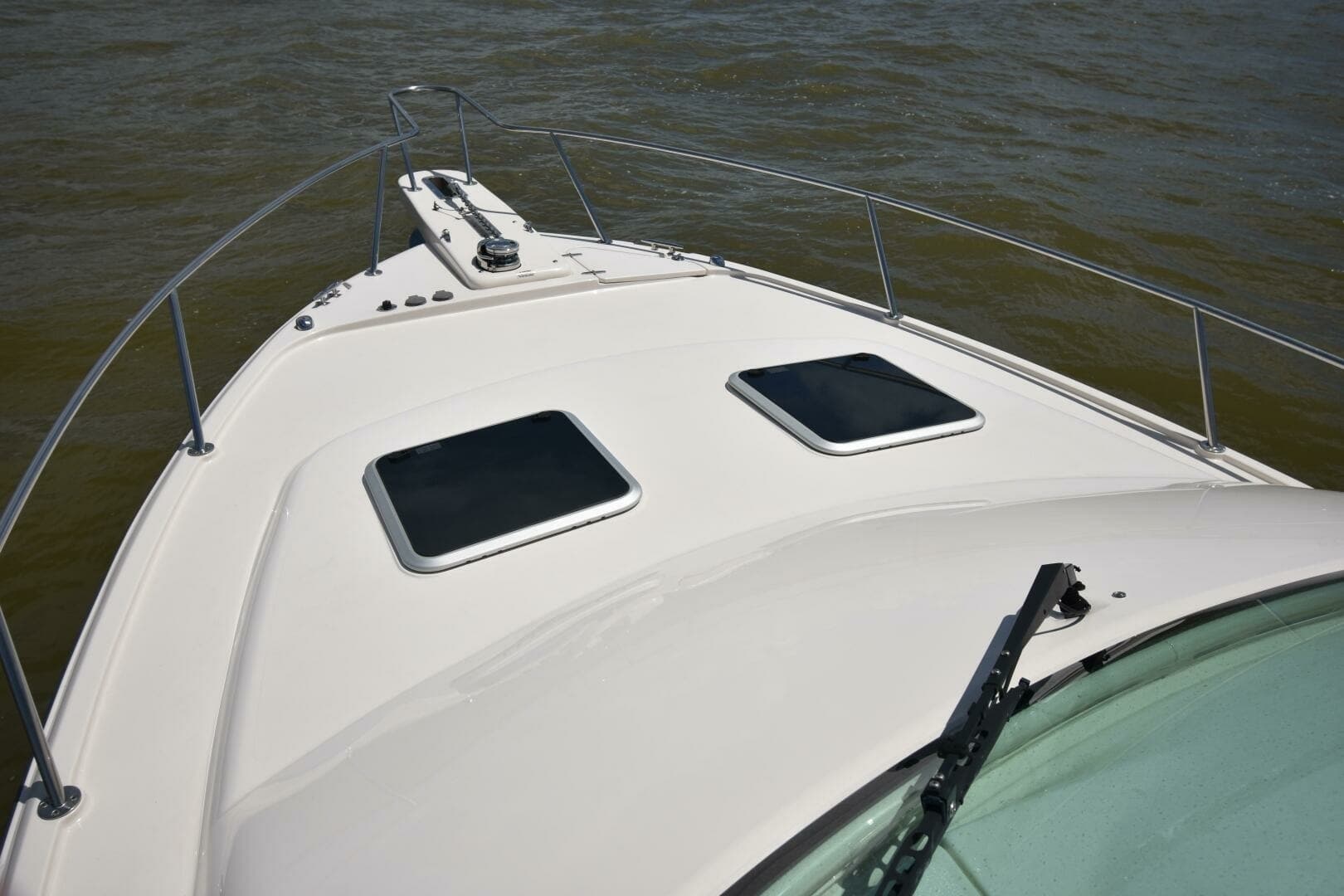 2016 Grady-White 330 Express 
