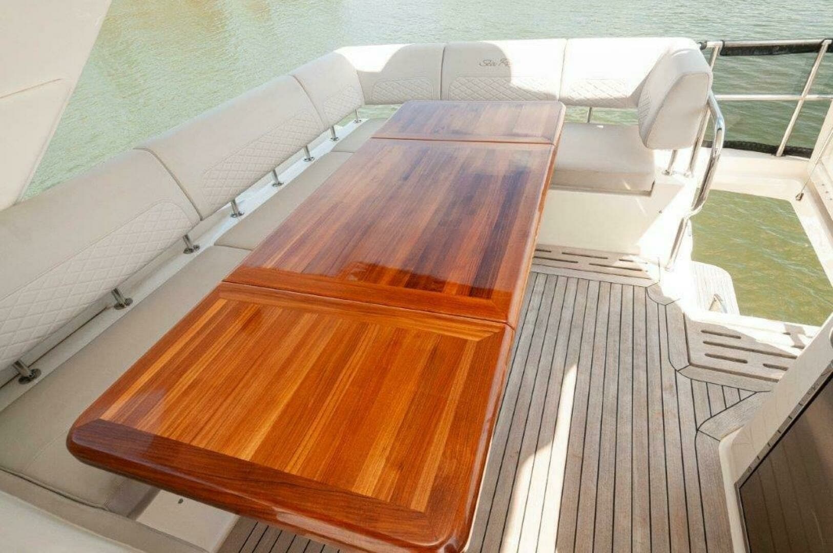 2018 Sea Ray L550 Flybridge-Flybridge 8