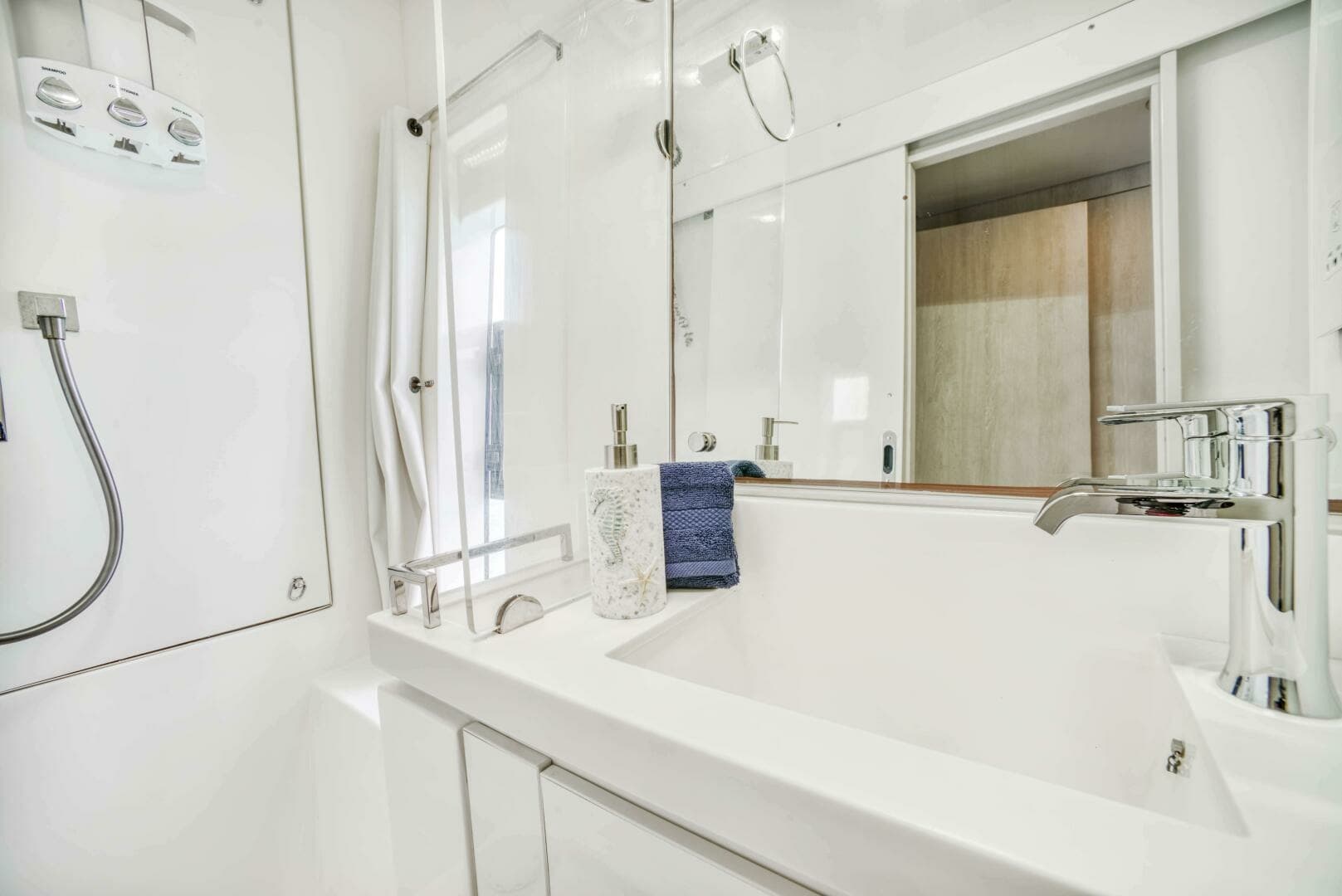 2016 Leopard 58 Catamaran