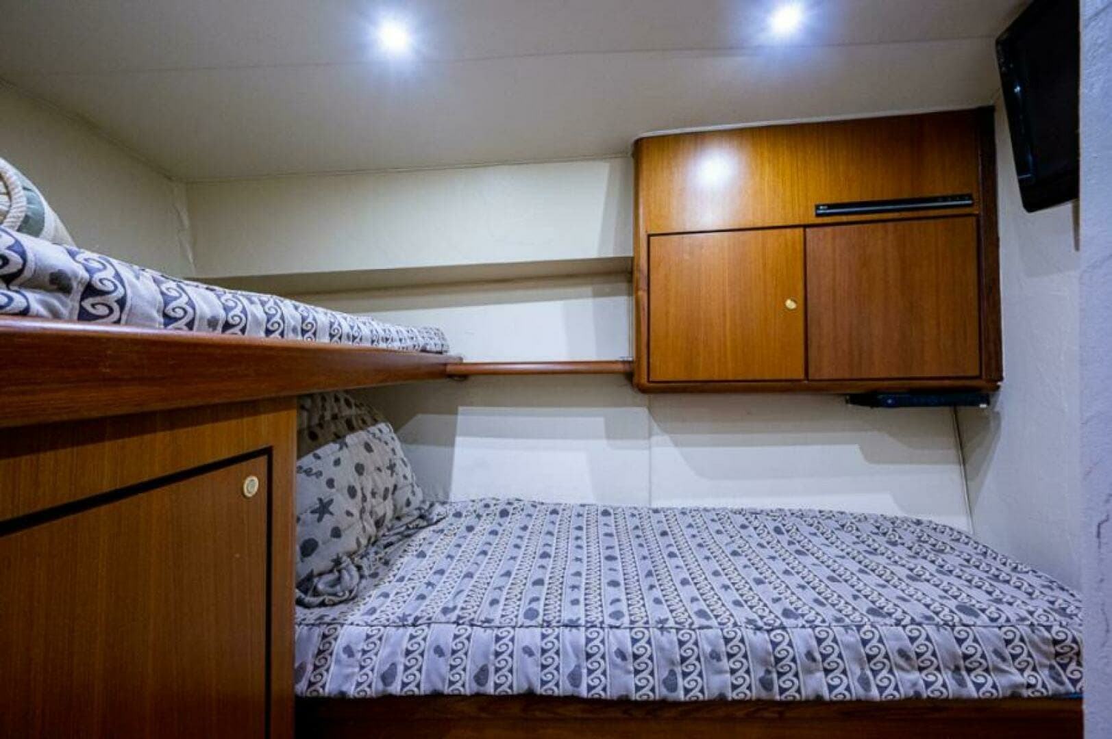 1999 Ocean Yachts 60 Convertible
