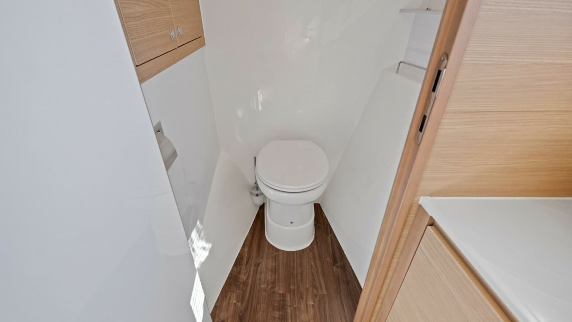 2022 54 Aquila Powercat 'Remarkable I'