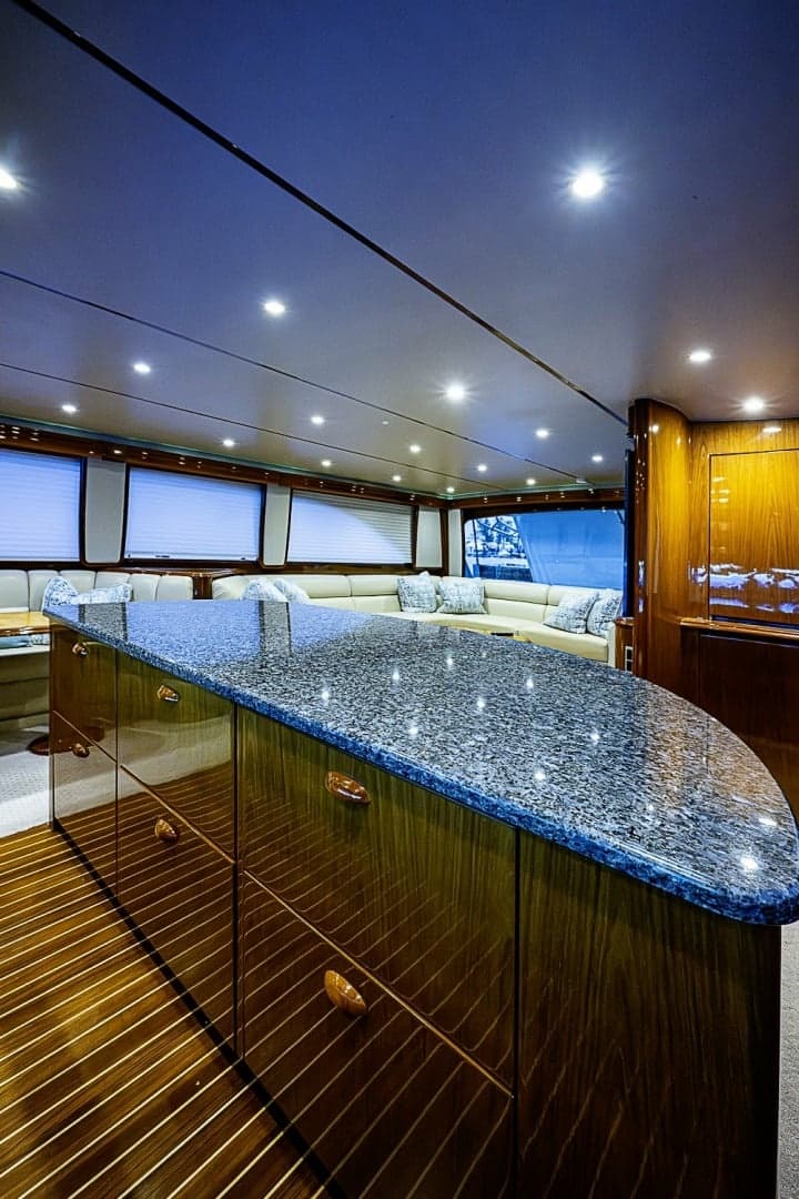 2011 Viking 76 Enclosed Bridge