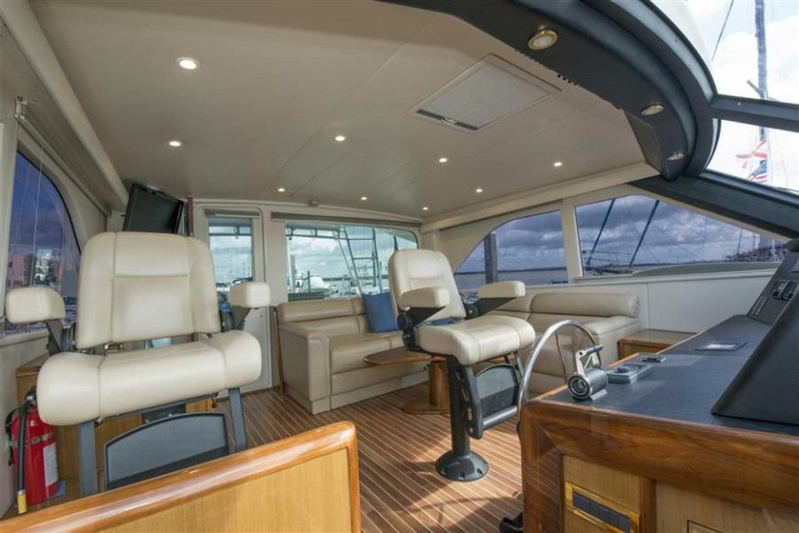 2008 Viking 52 Sport Coupe She's All Hooked Up