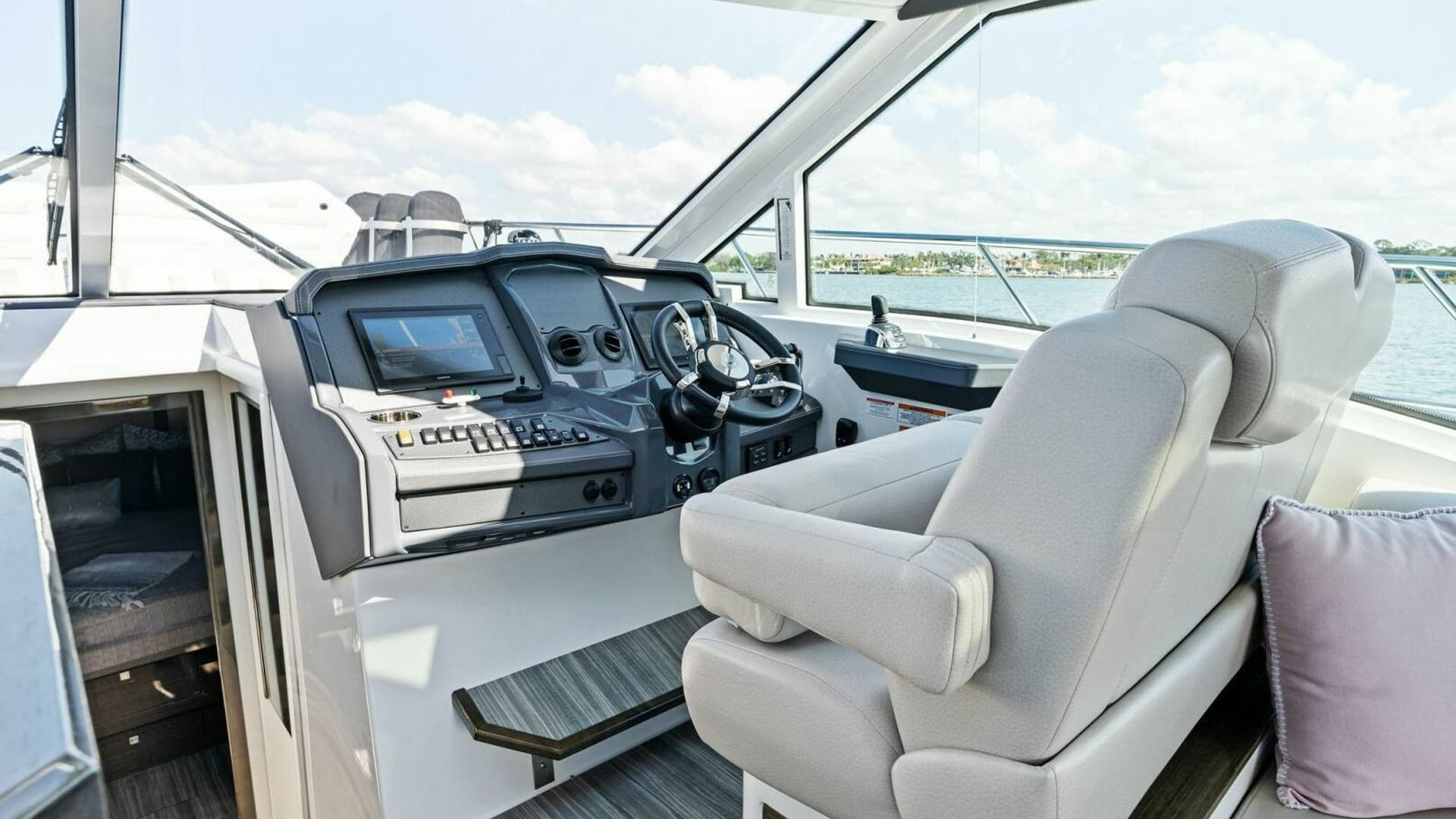 2019 Cruisers 45 Cantius 'My Everything'