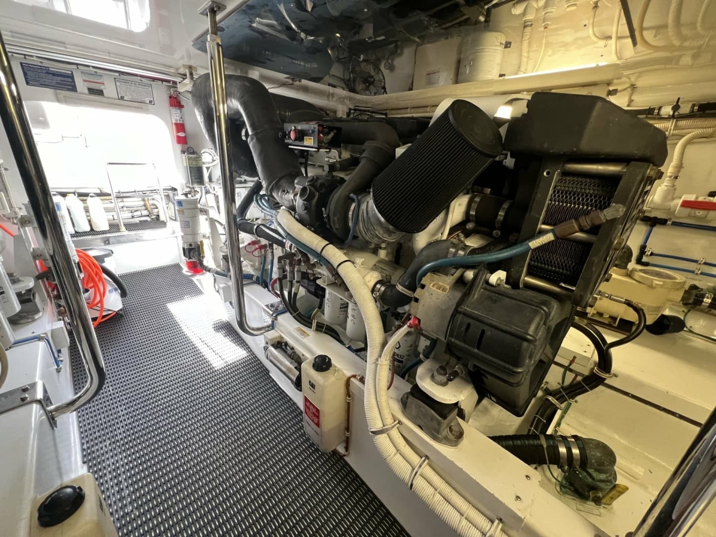 2013 Hatteras GT 54