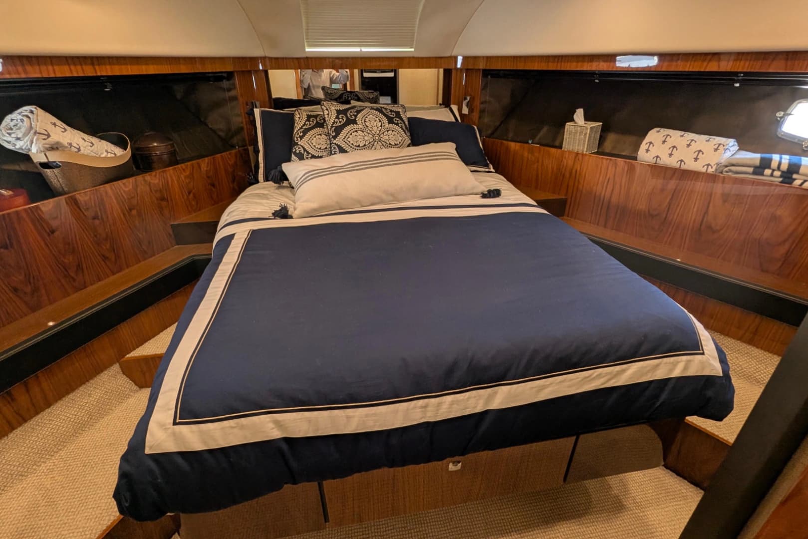 2010 Fairline Squadron