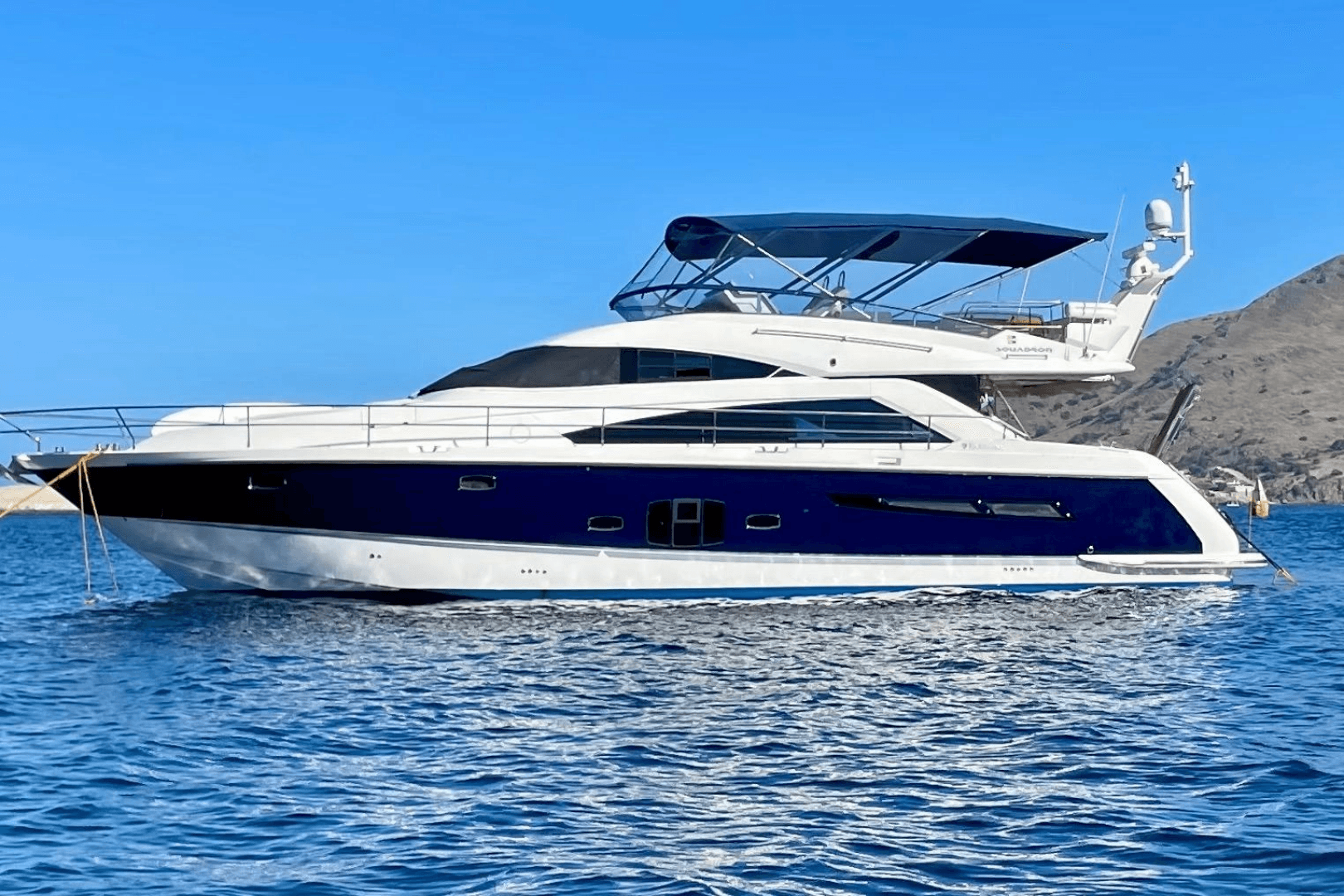 2010 Fairline Squadron