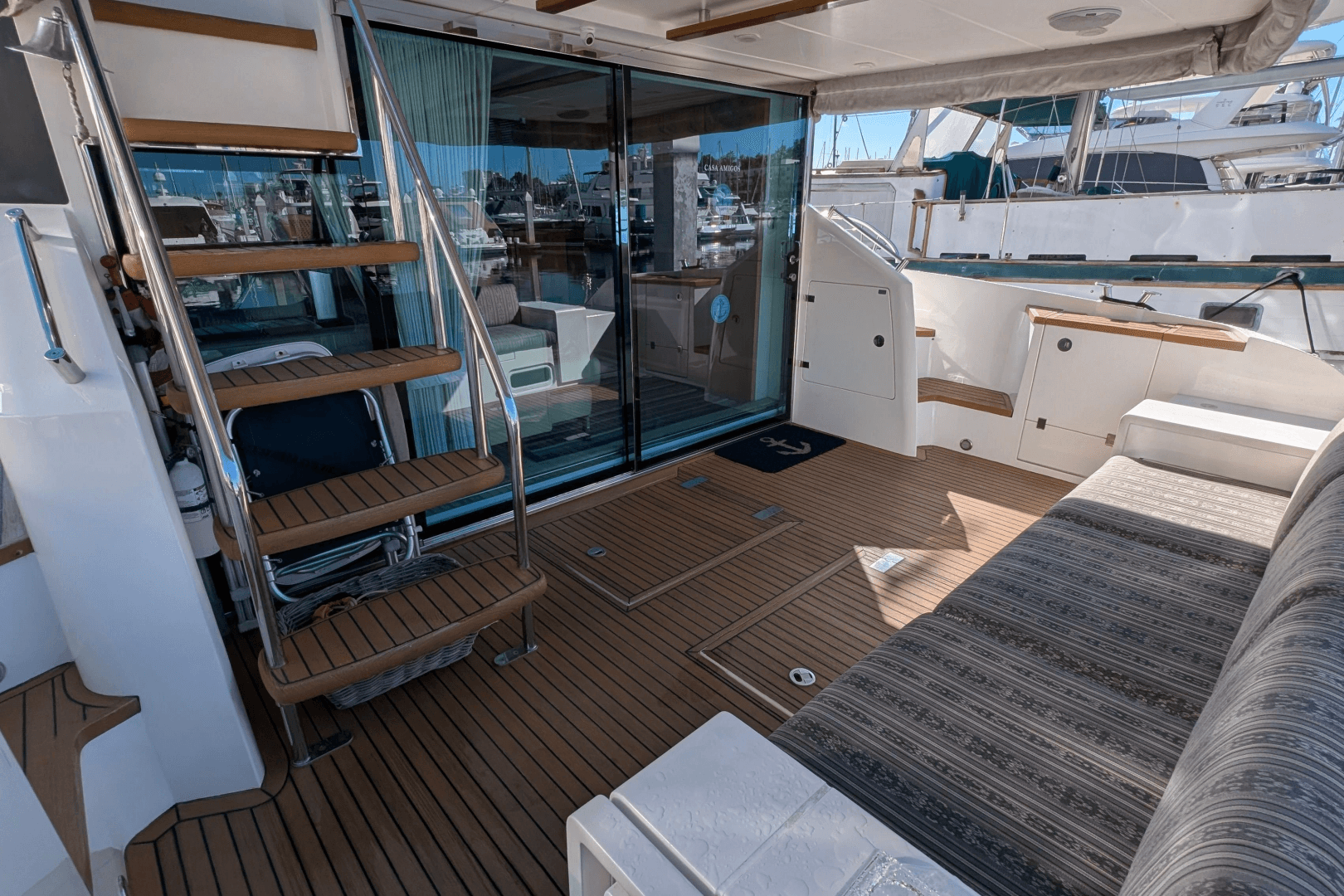 2010 Fairline Squadron
