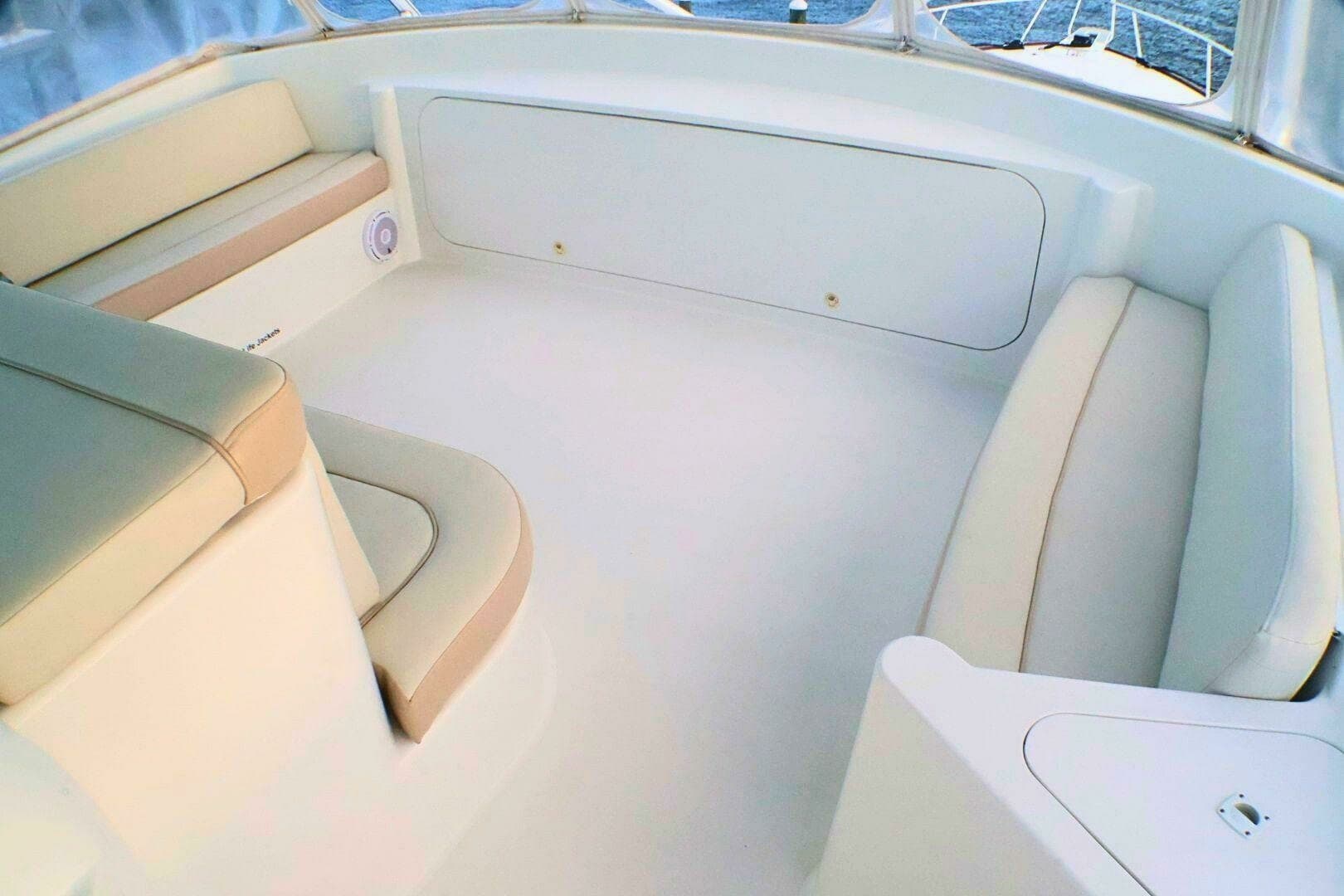 2001 Donzi 73' Sport Fish  Flybridge 9