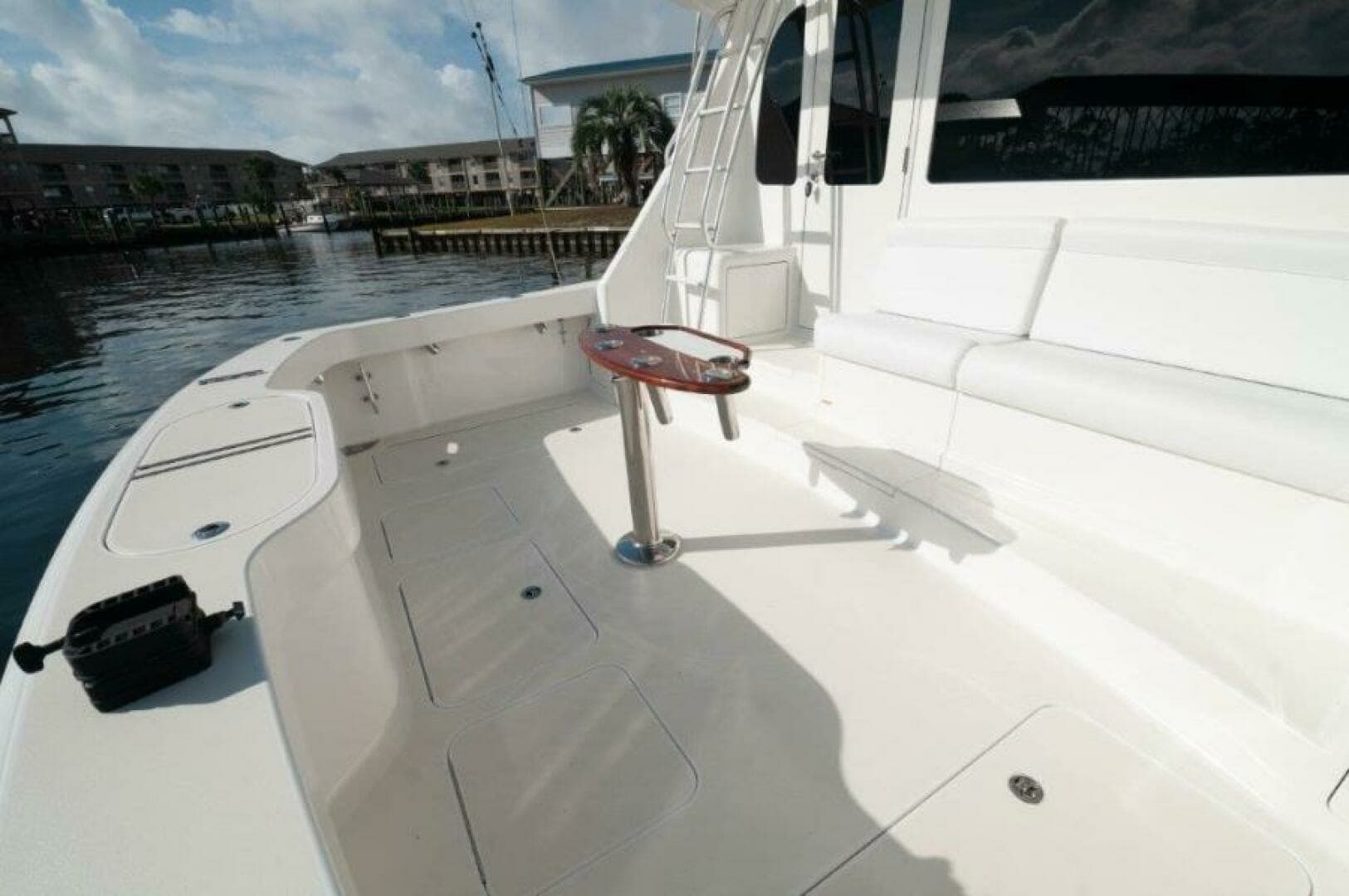 2012 Viking 42 Convertible  Cockpit