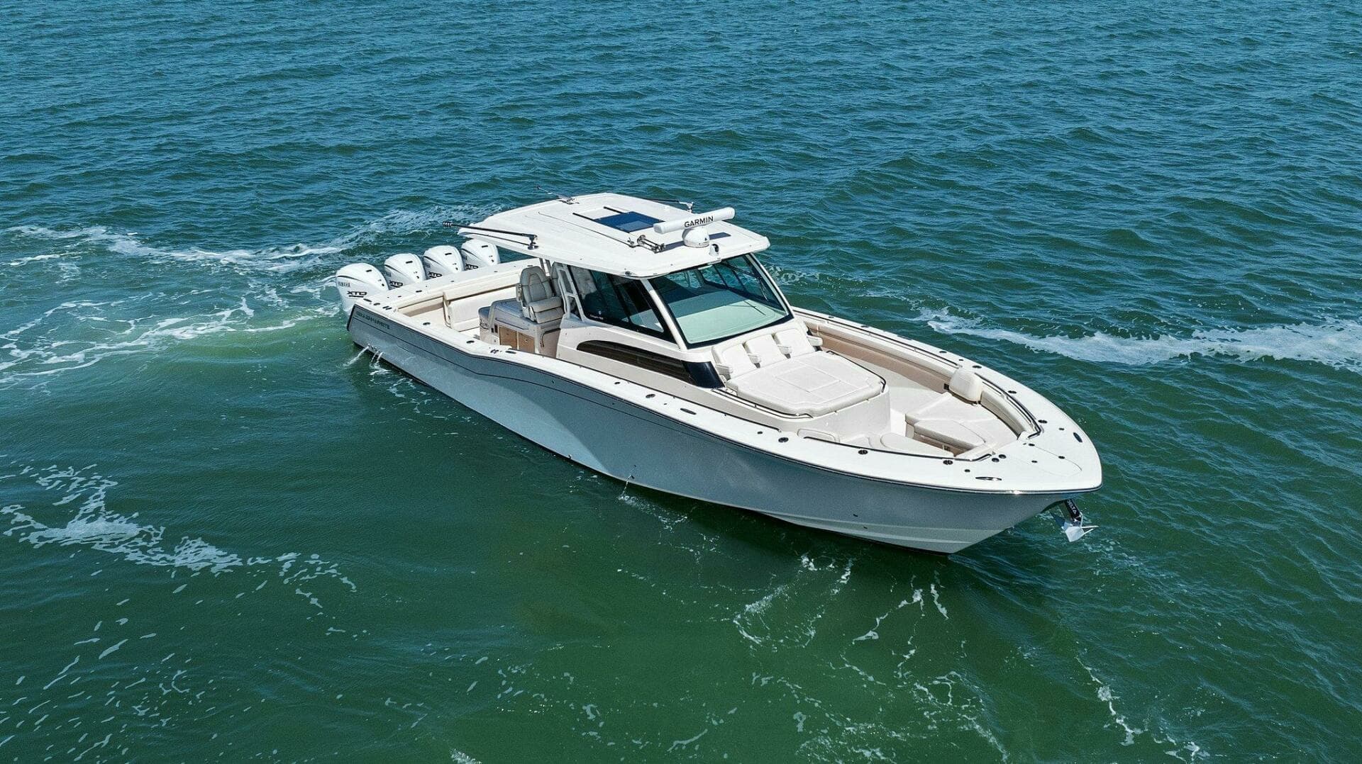 Grady White - Exterior Profile
