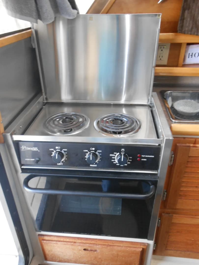 2013 Cutwater C-28