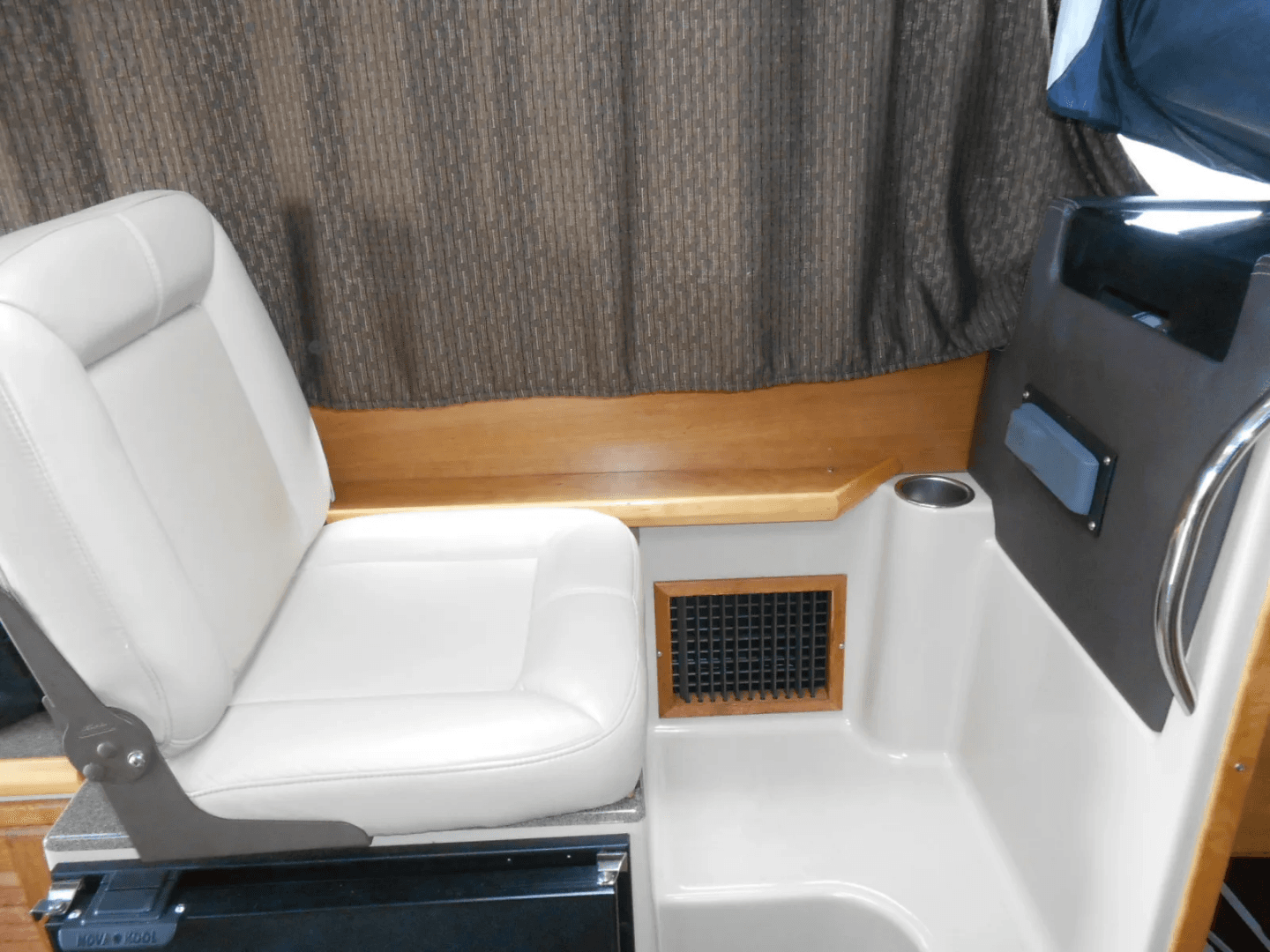 2013 Cutwater C-28