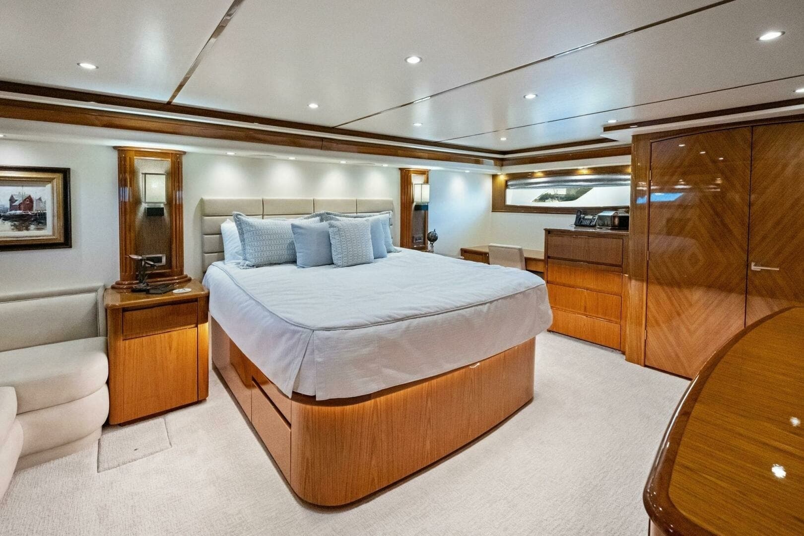 2012 82 Viking Convertible - Lady Di
