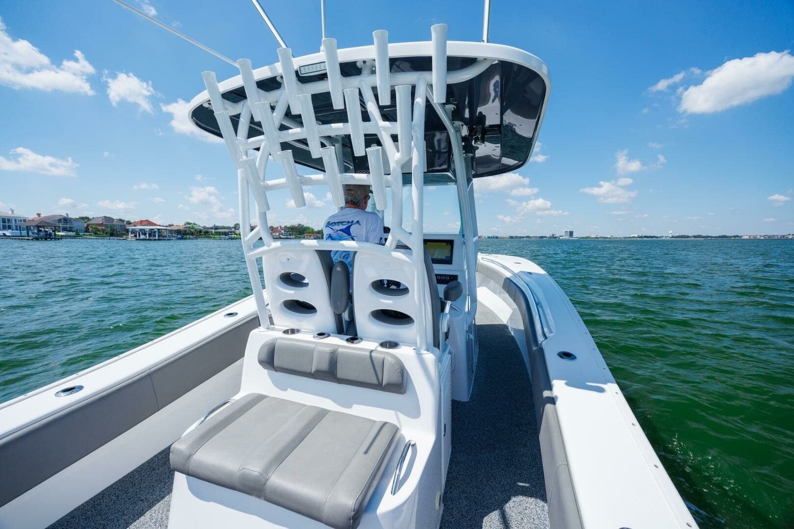 2022 Cape Horn 31 T