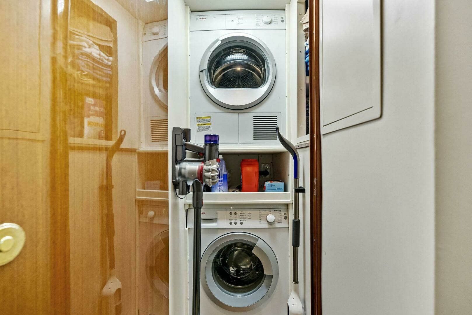 2002 Viking 65 Convertible 'Cajun Queen'