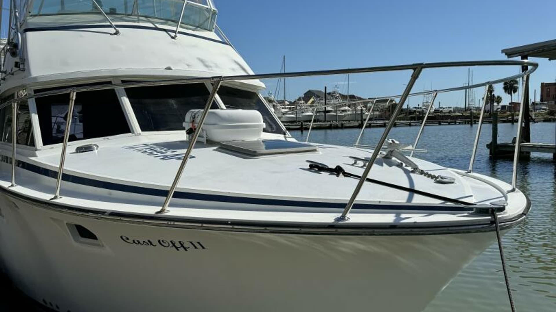 1983 Bertram 385 Convertible Cast Off II