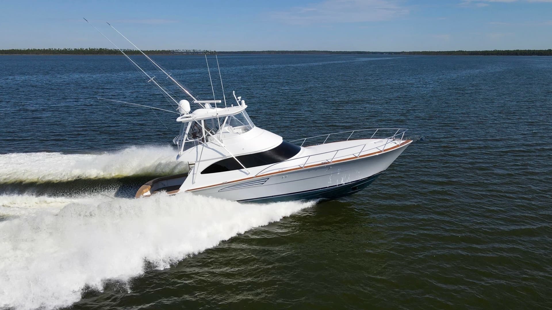 Dynamic Bow View in Motion