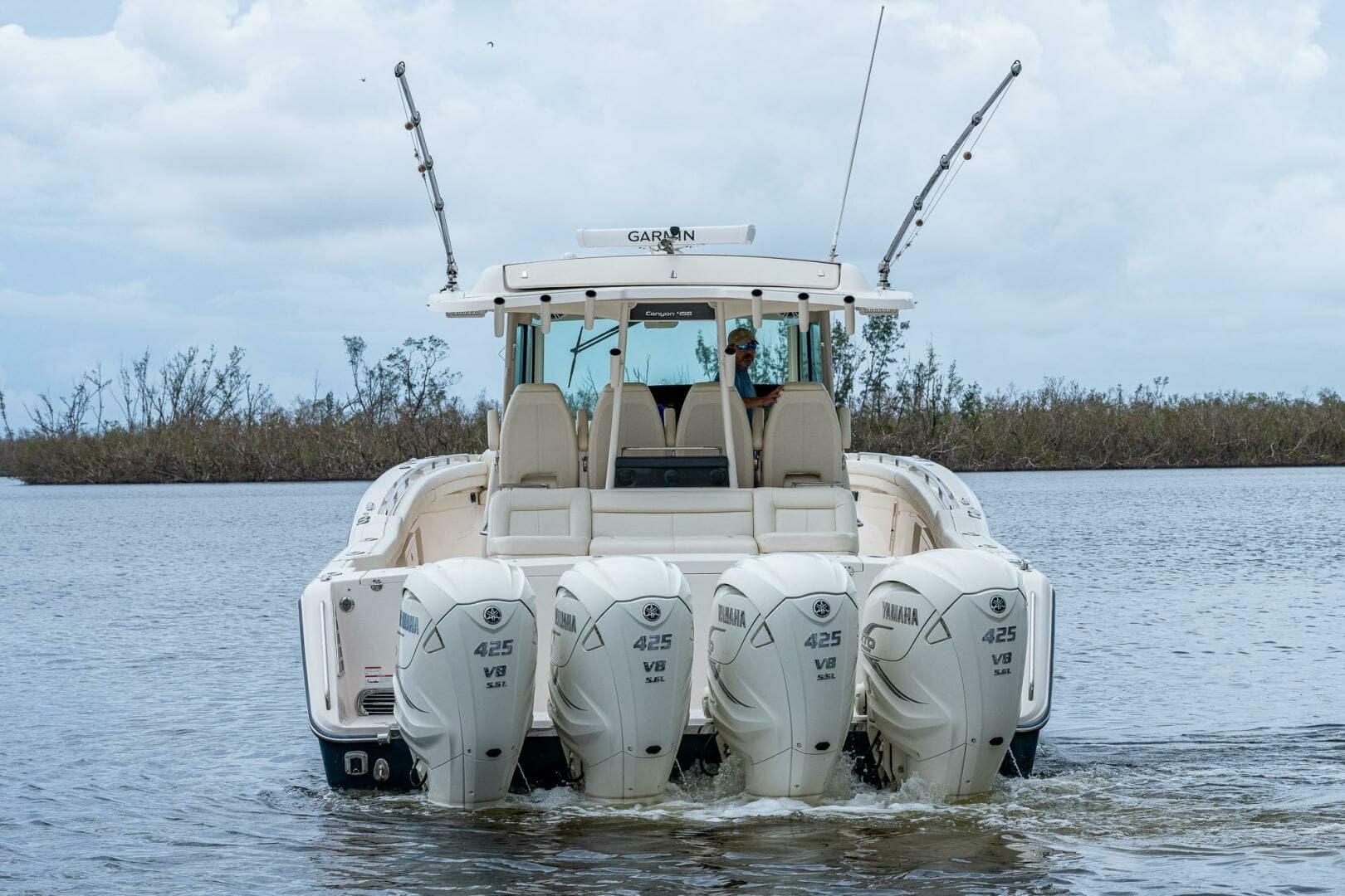 Grady White 45 Pura Vida - Exterior Profile