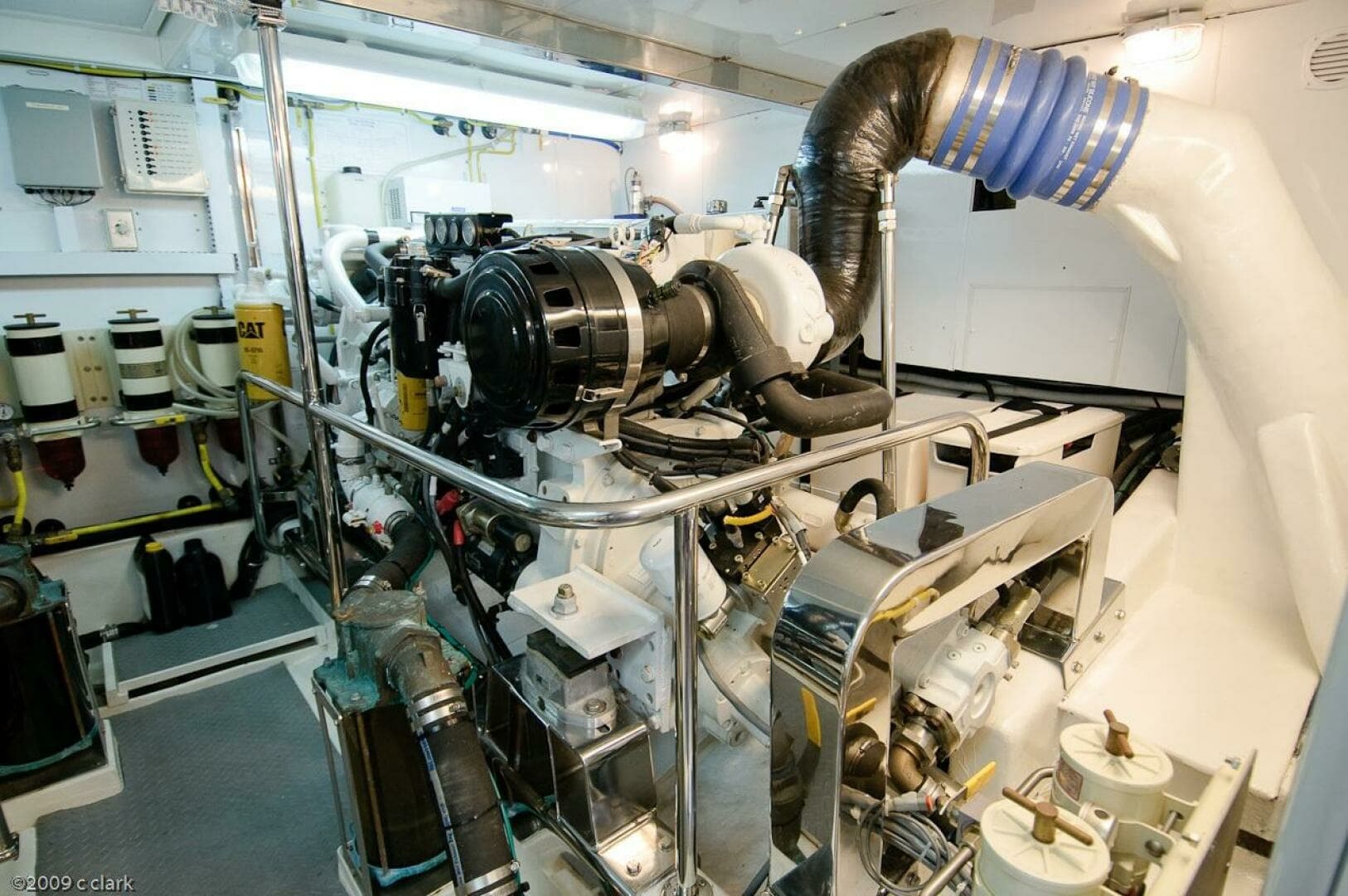 2005 Ocean Alexander 58 - Engine Room