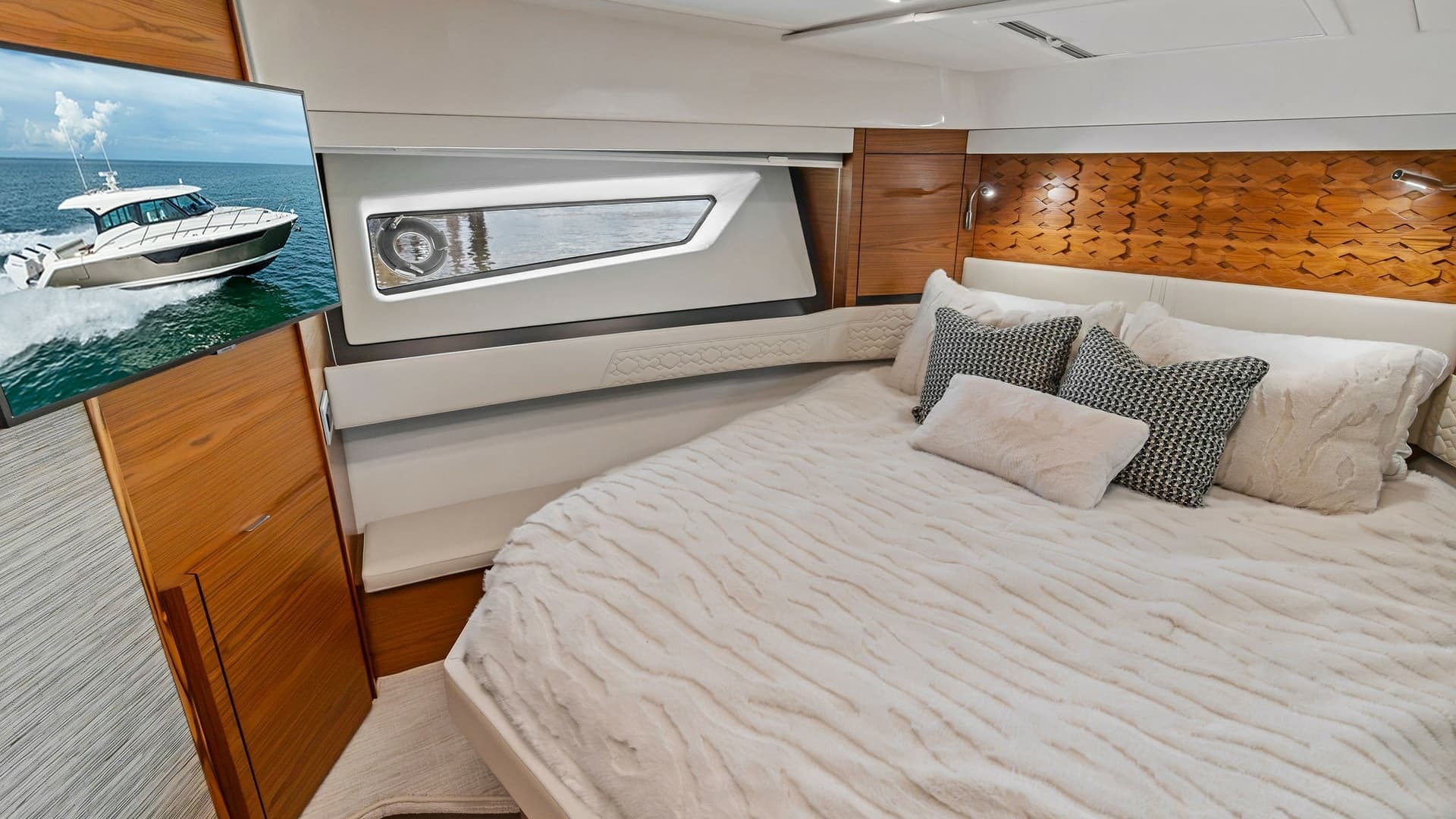 Luxurious Master Stateroom
