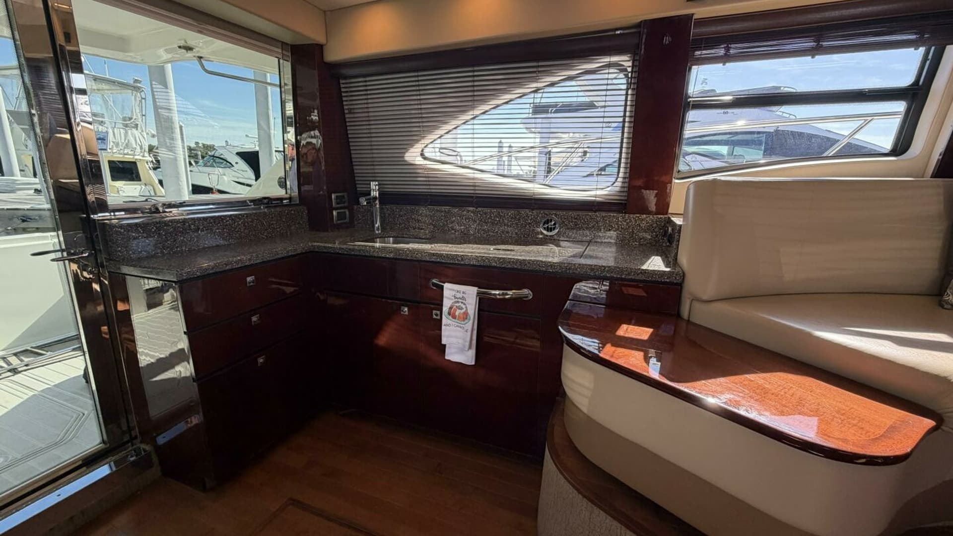 2008 Sea Ray 47 Sedan Bridge - Galley