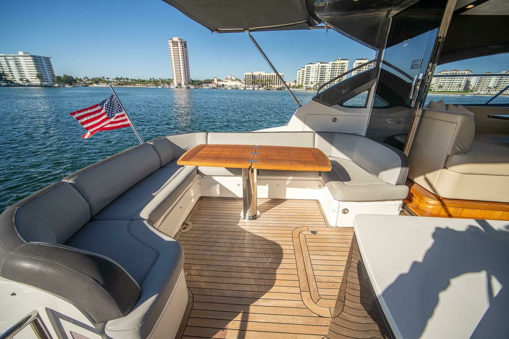 2016 Princess V48