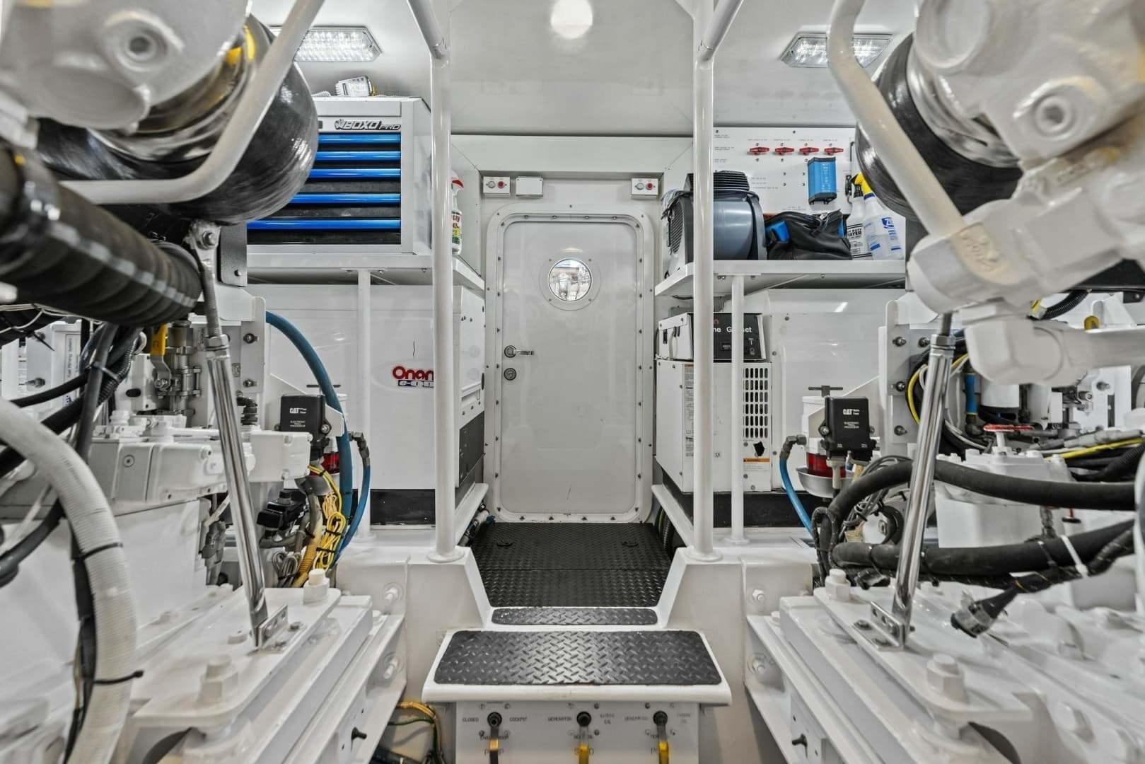 2008 Viking 68 Skybridge "Liquid Apple"