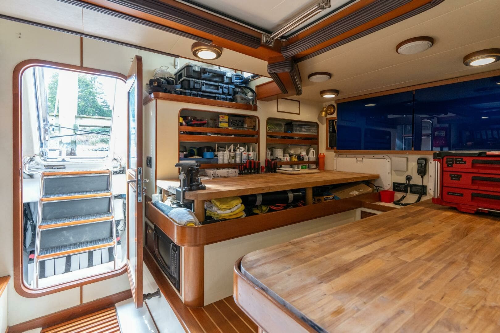 Marlow 72 GRIFFIN - Work Shop