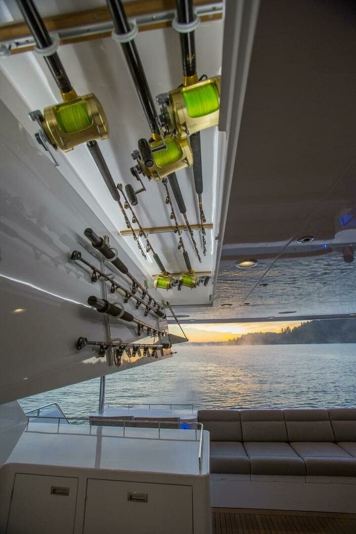 2019 115 Nordlund Expedition Yachtfisher 'Cazador' - Rod Storage