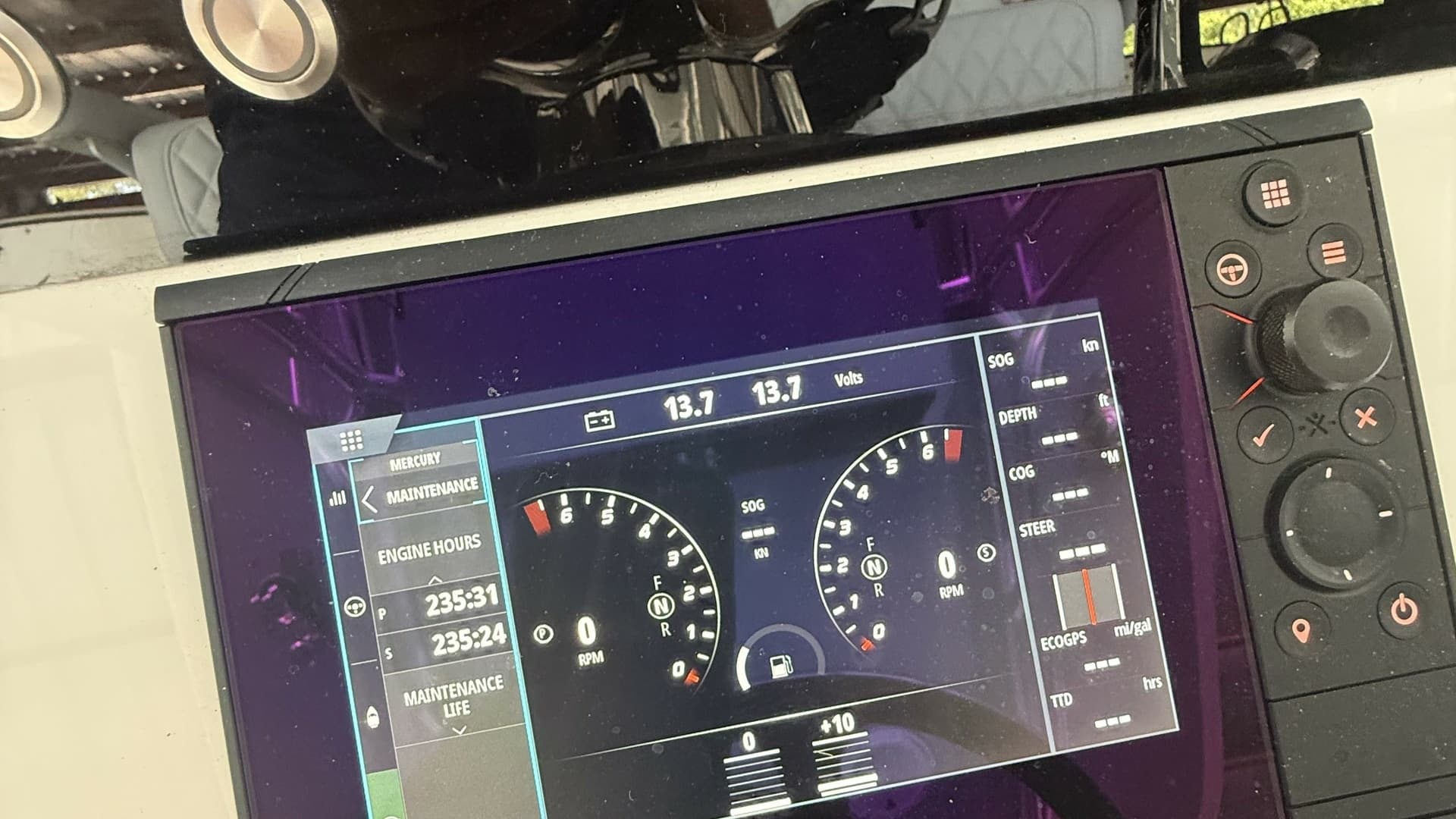 2025 29 Valhalla Boatworks V-29 Gunpowder Engine Gauges